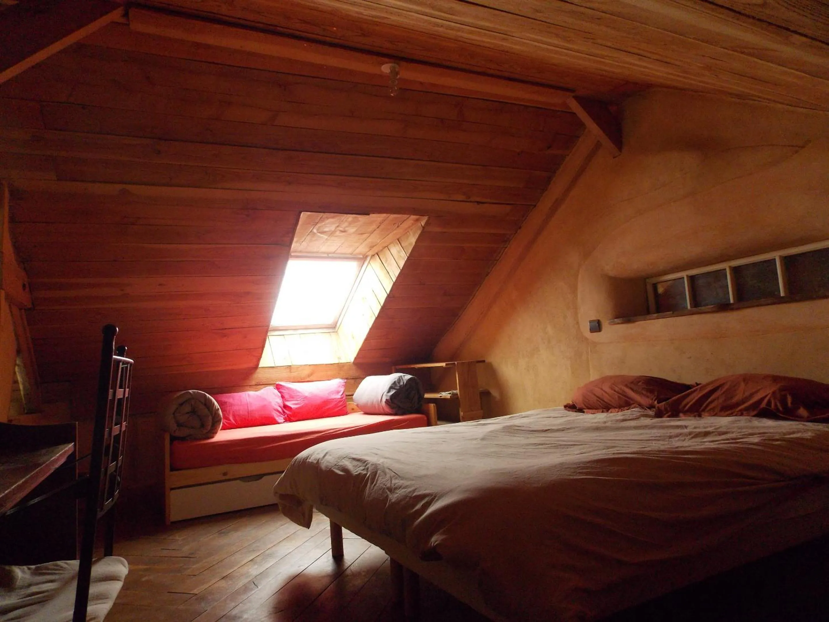 Bedroom, Bed in Le triskel de Bertaud