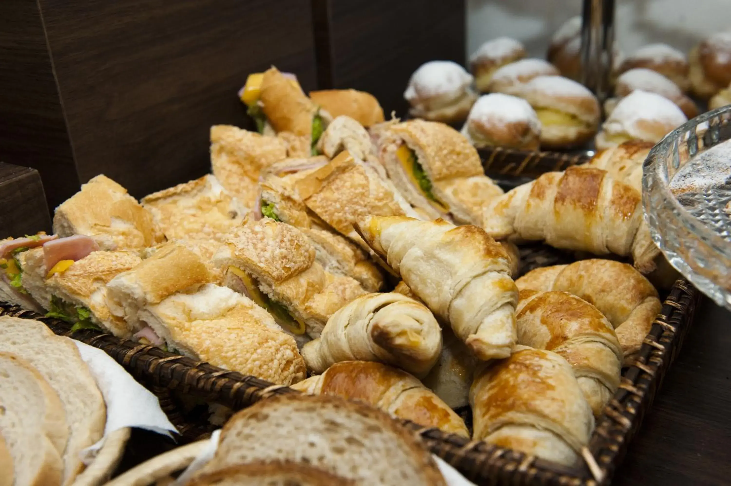 Restaurant/places to eat in Gran Continental Hotel Taubaté Restaurant/places to eat in Gran Continental Hotel Taubaté