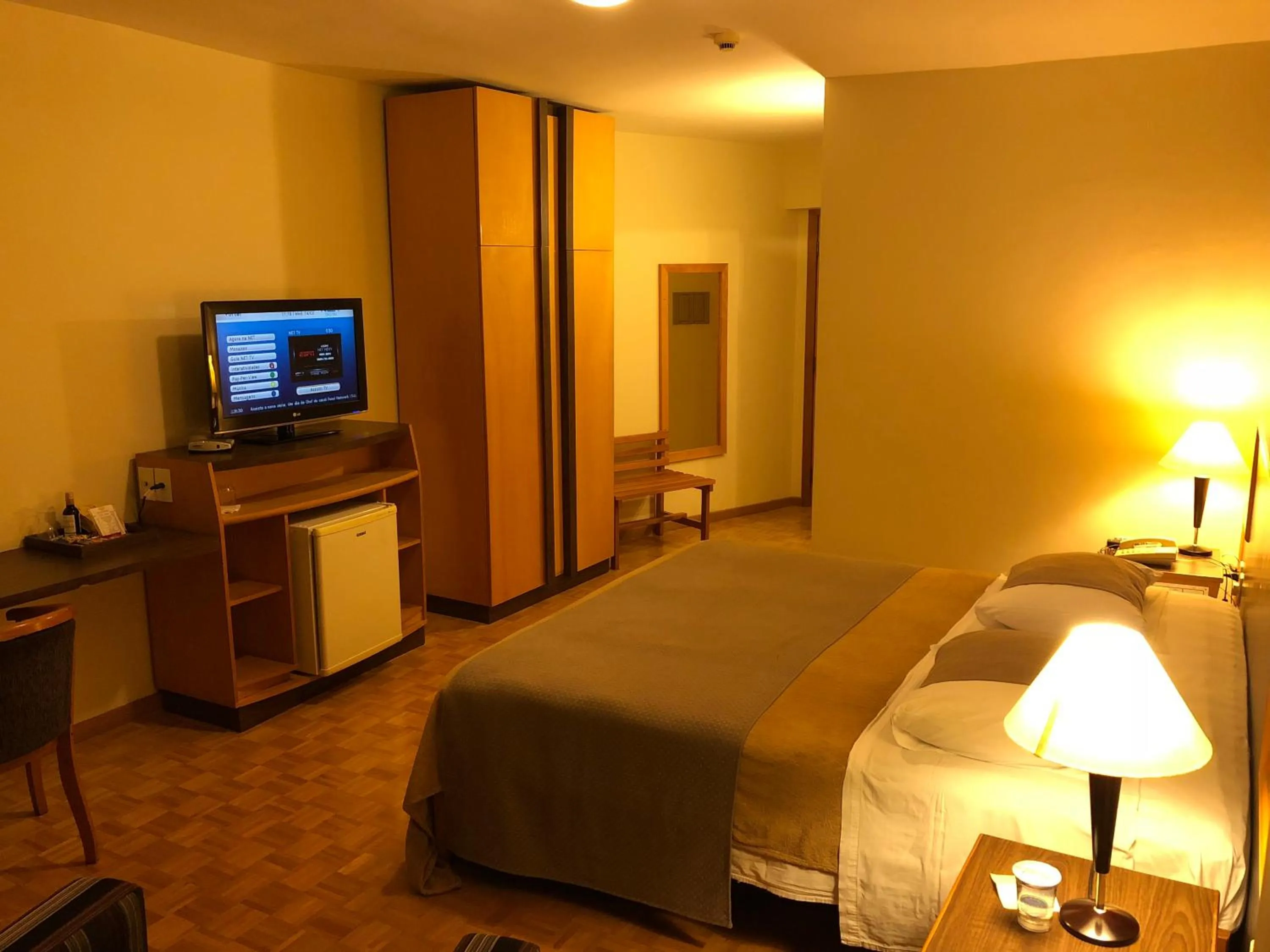 Bed in Gran Continental Hotel Taubaté