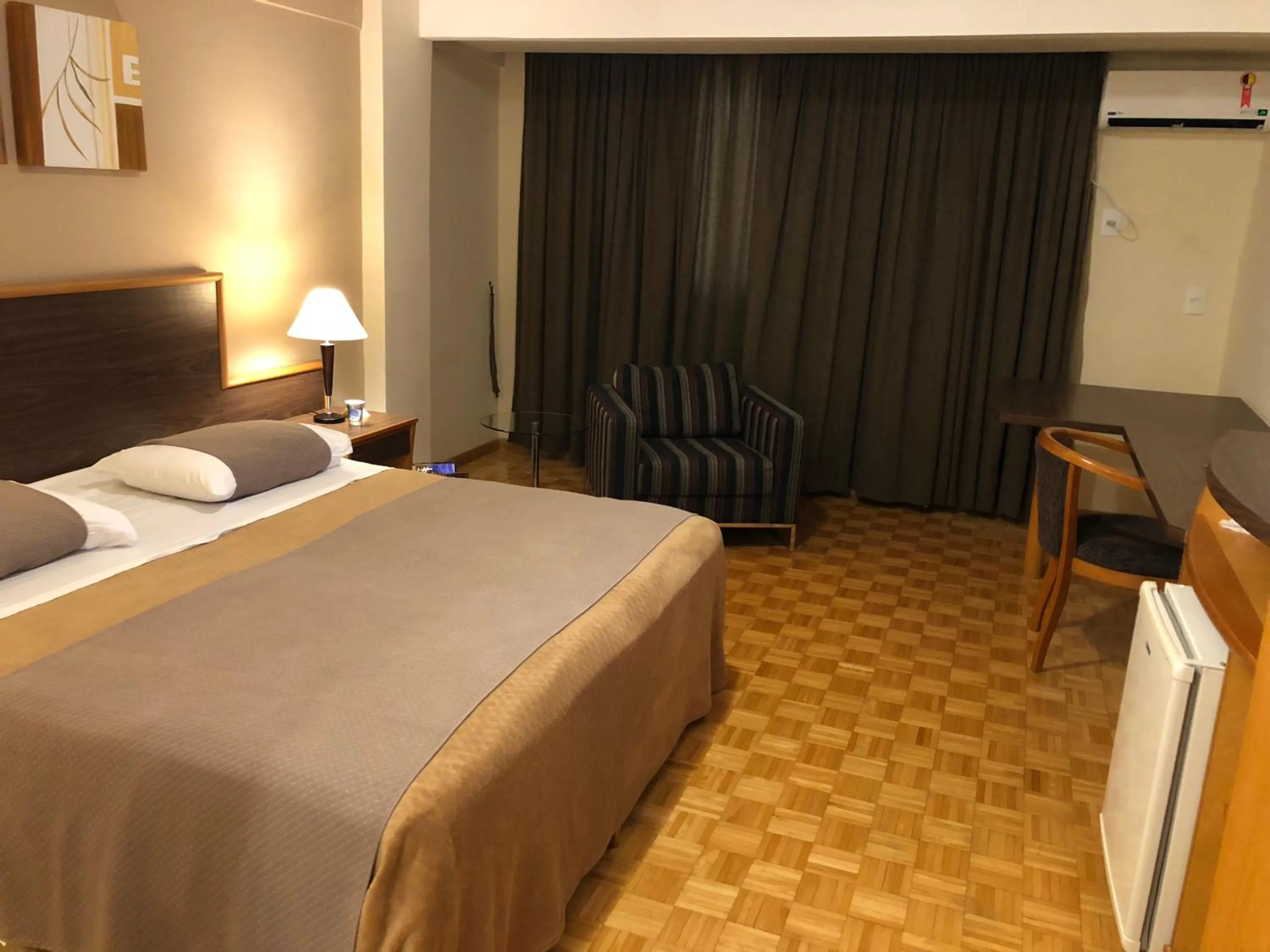 Bed in Gran Continental Hotel Taubaté