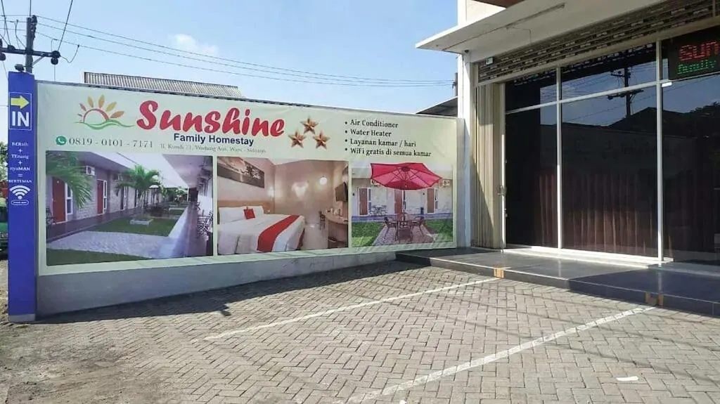 Sunshine Family Homestay near Terminal 1 Juanda Airport