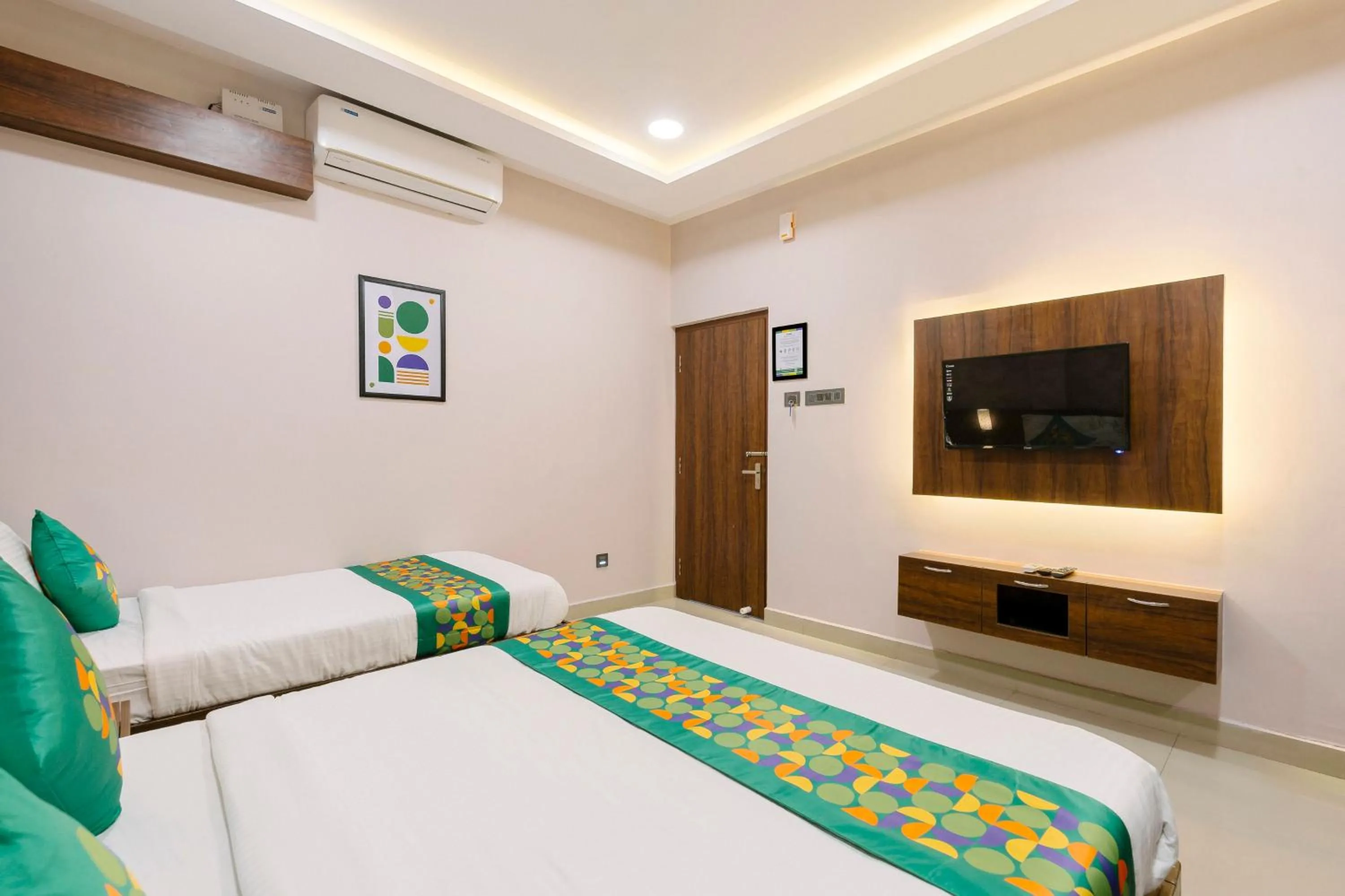 Bedroom, Bed in Treebo RKH Palace