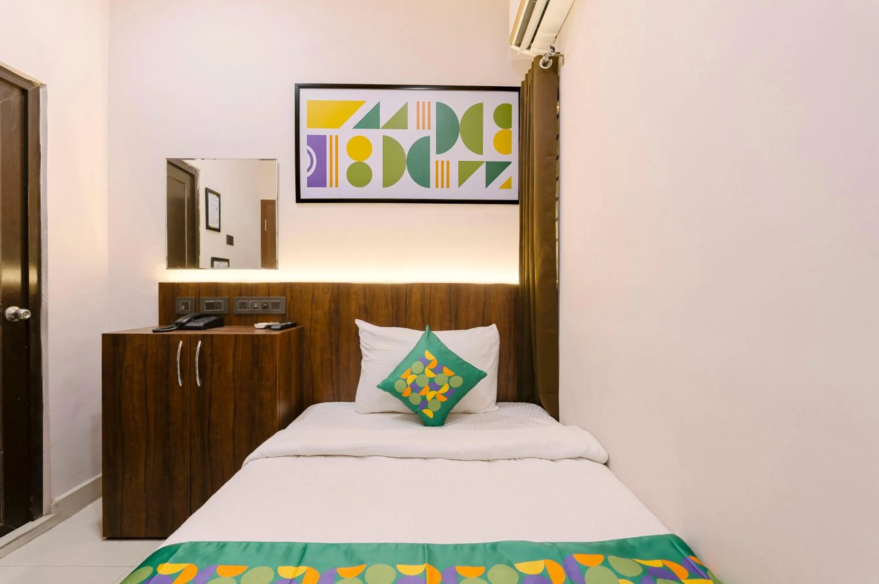 Bedroom, Bed in Treebo RKH Palace