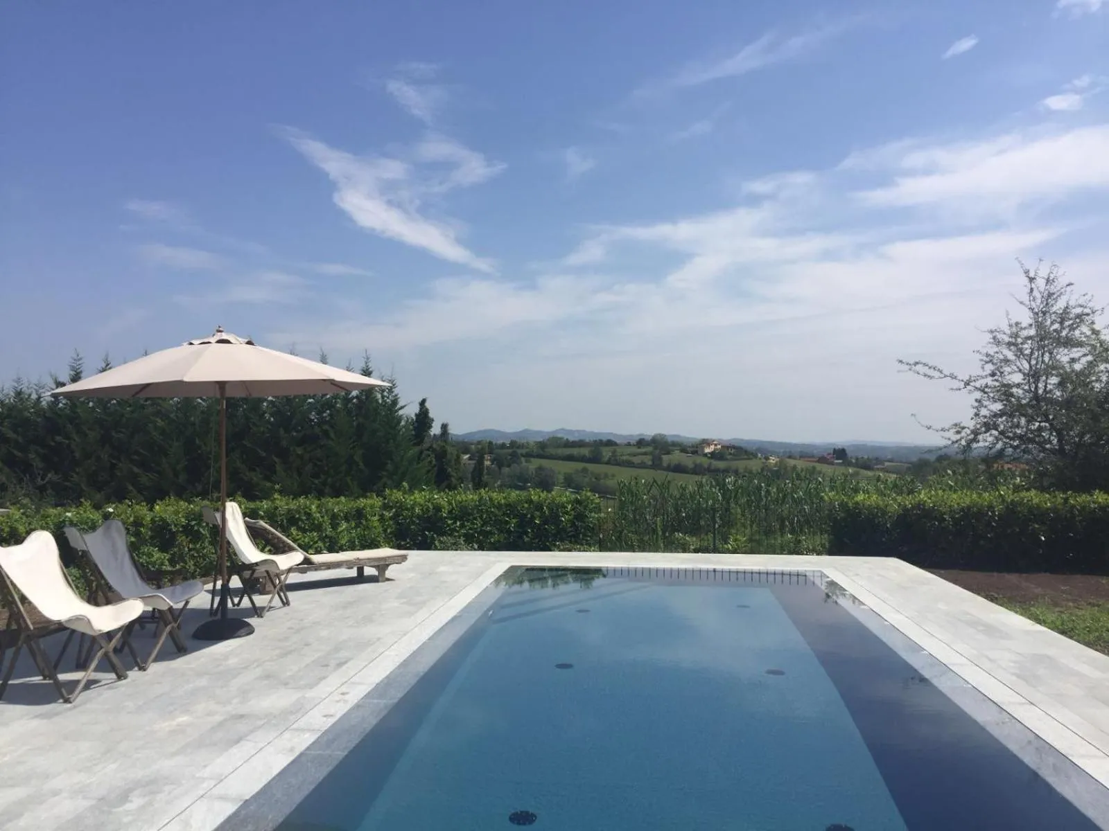 Swimming pool in B&B Puntodivista