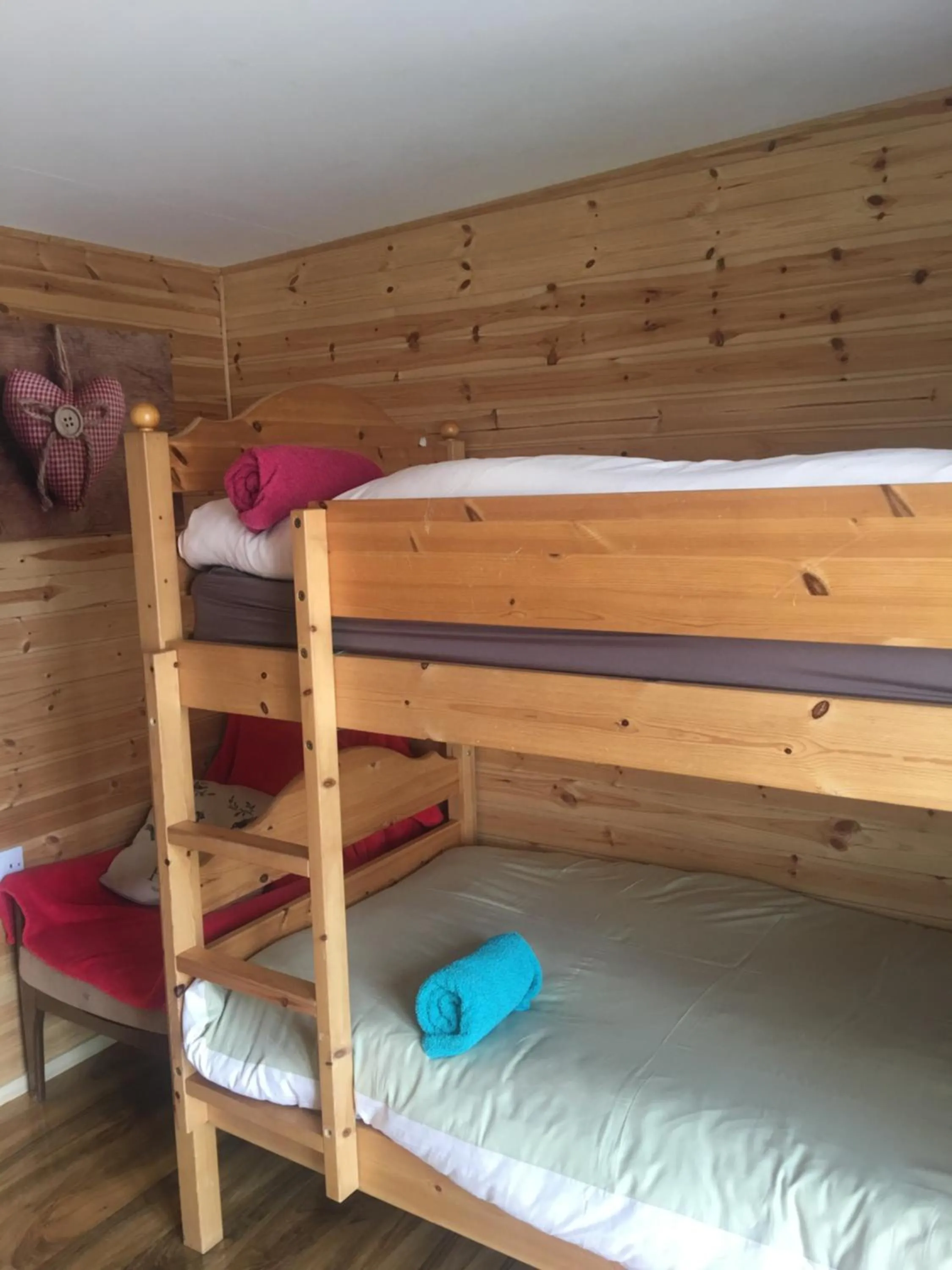 Bed in 1 Lochness Rooms&Hostel