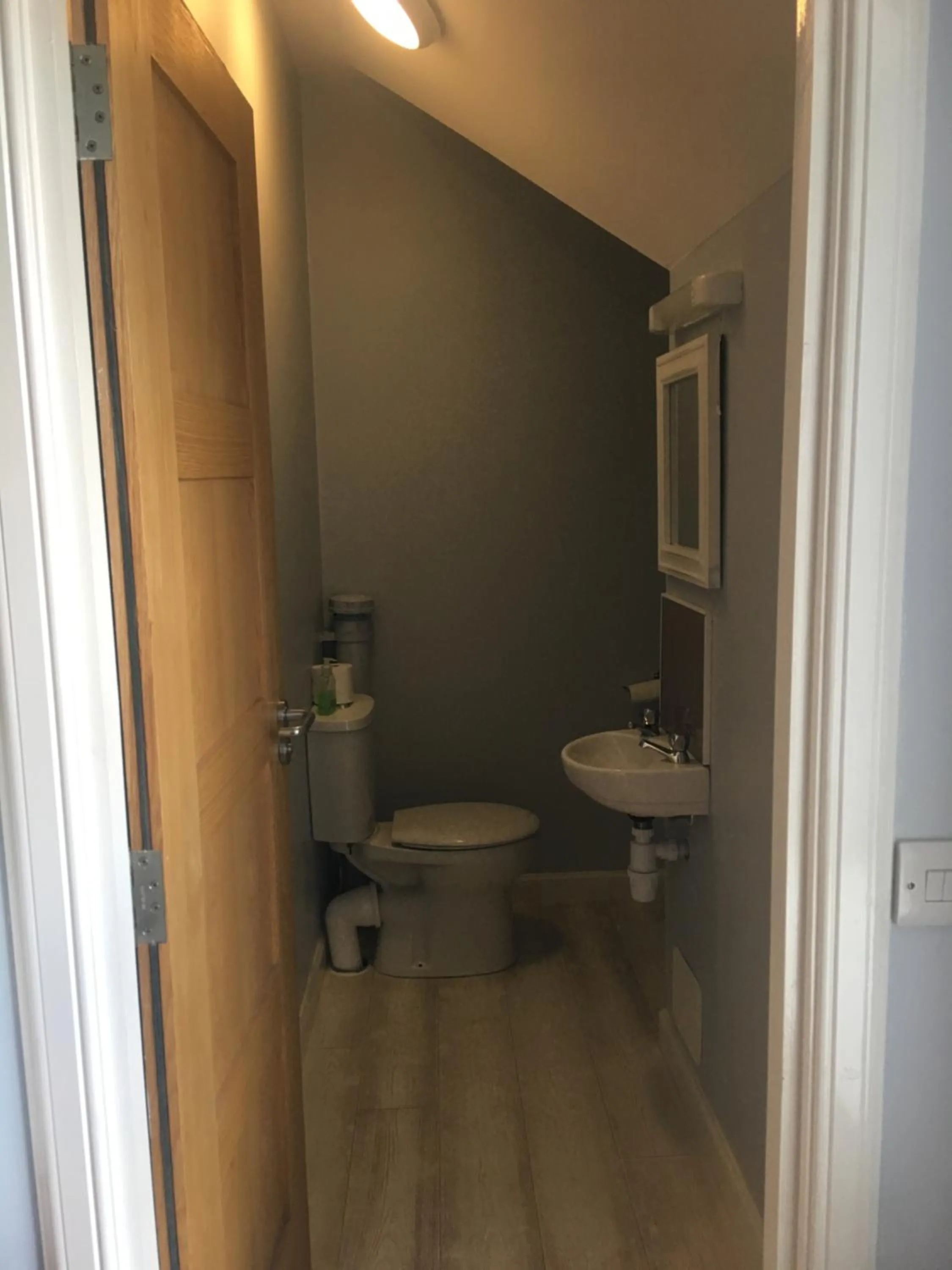 1 Lochness Rooms&Hostel