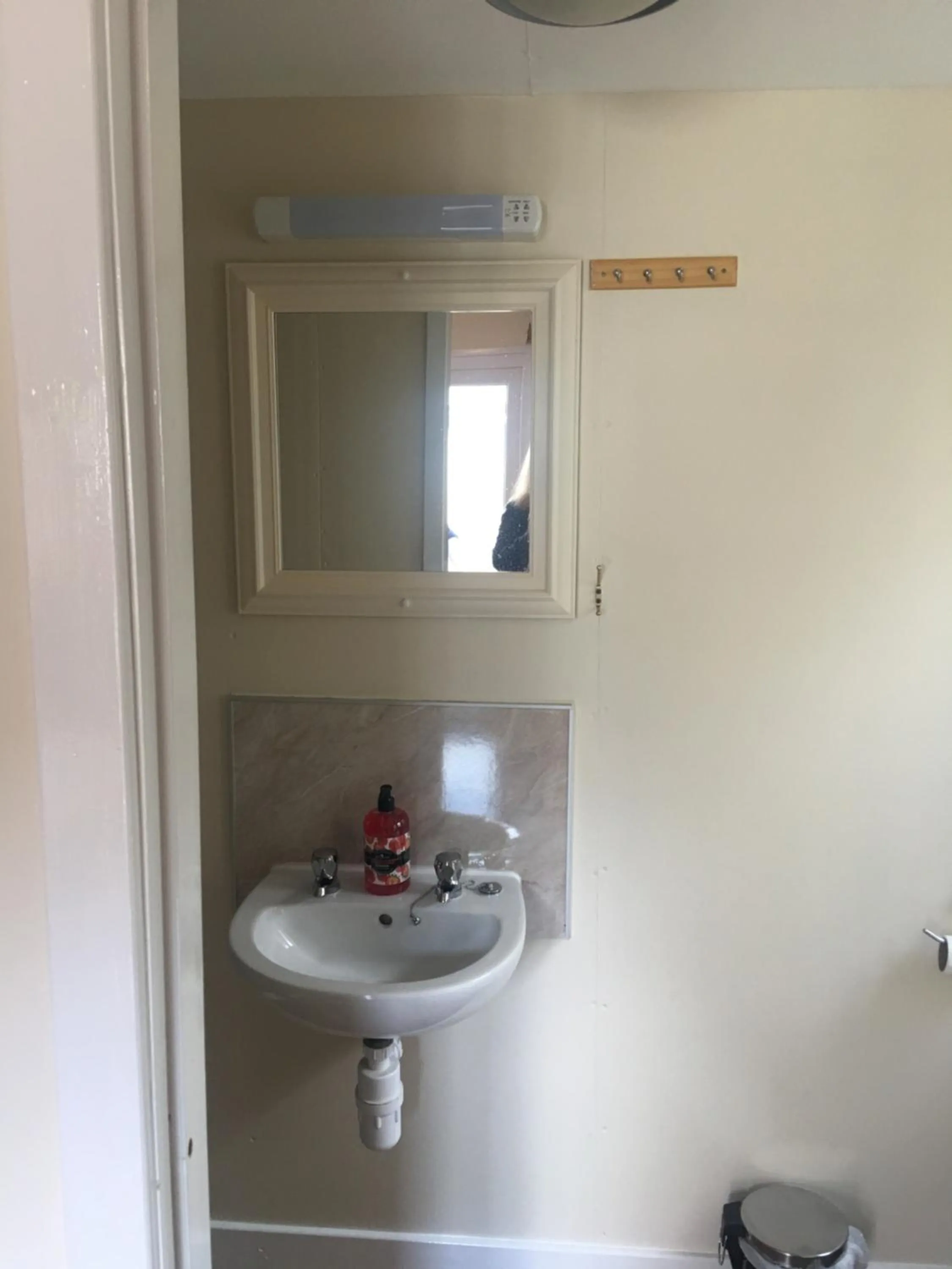 1 Lochness Rooms&Hostel