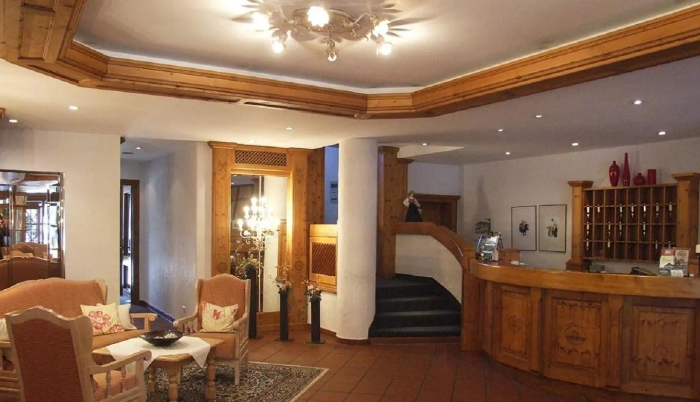 Lobby or reception in Hotel & Landgasthof Osterseen
