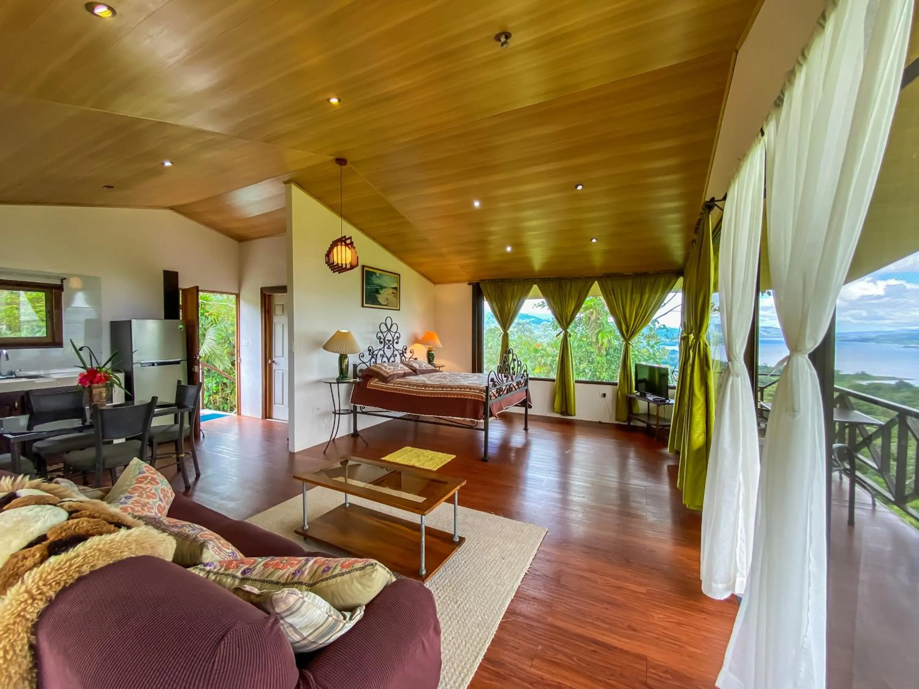 Living room in Arenal Garden Lodge