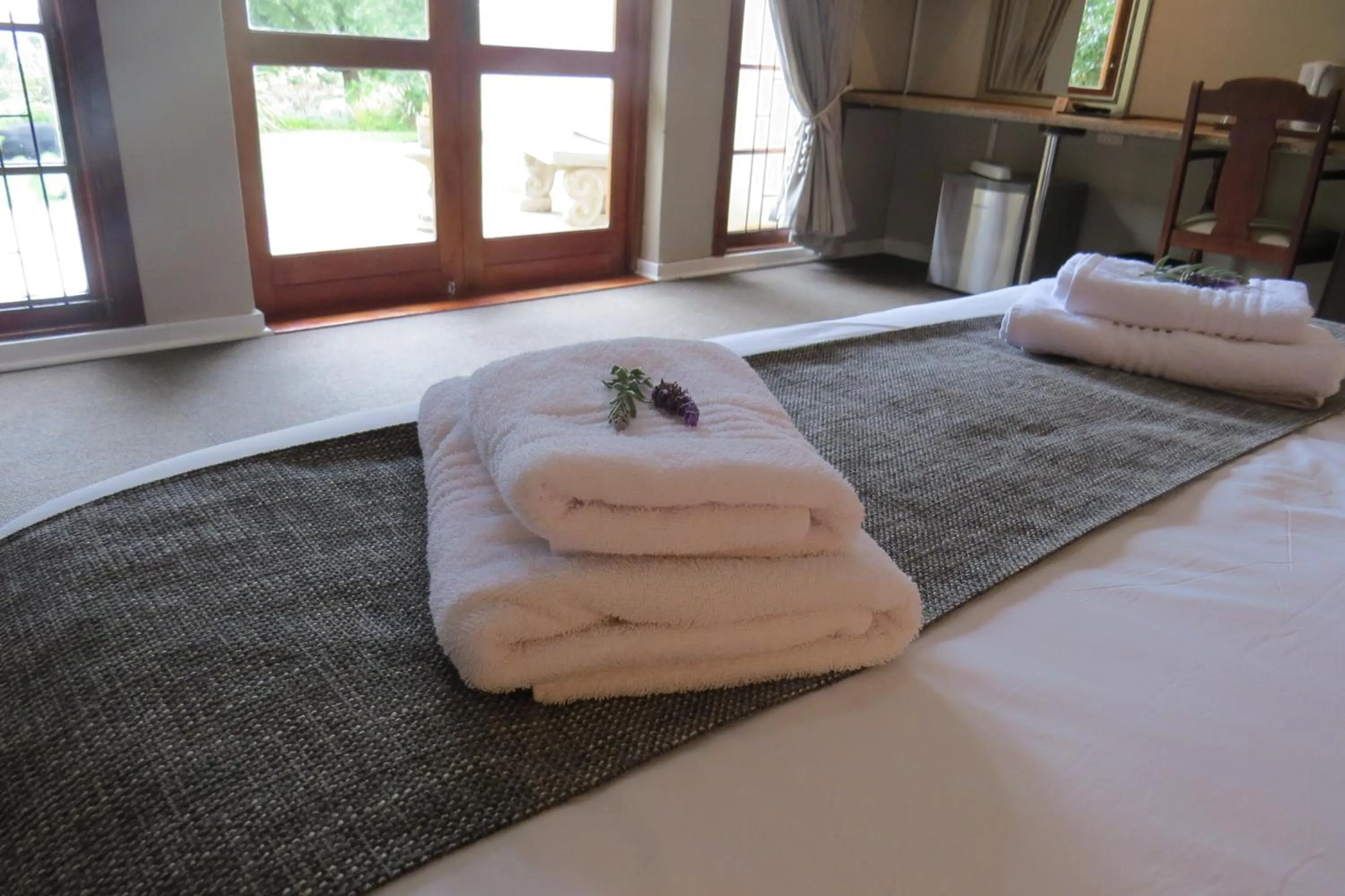 Rohrs Farm Guesthouse