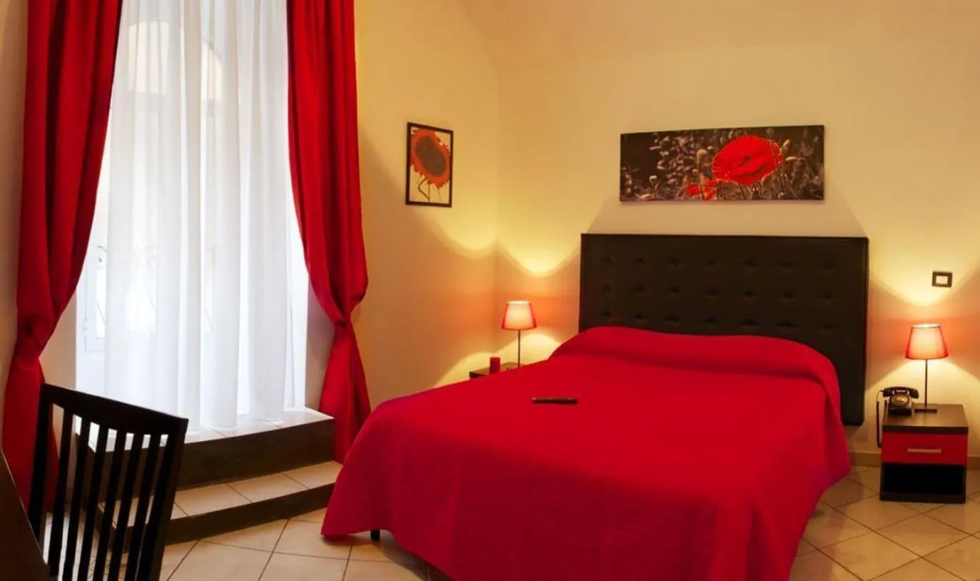 Photo of the whole room, Bed in Termini in Bed