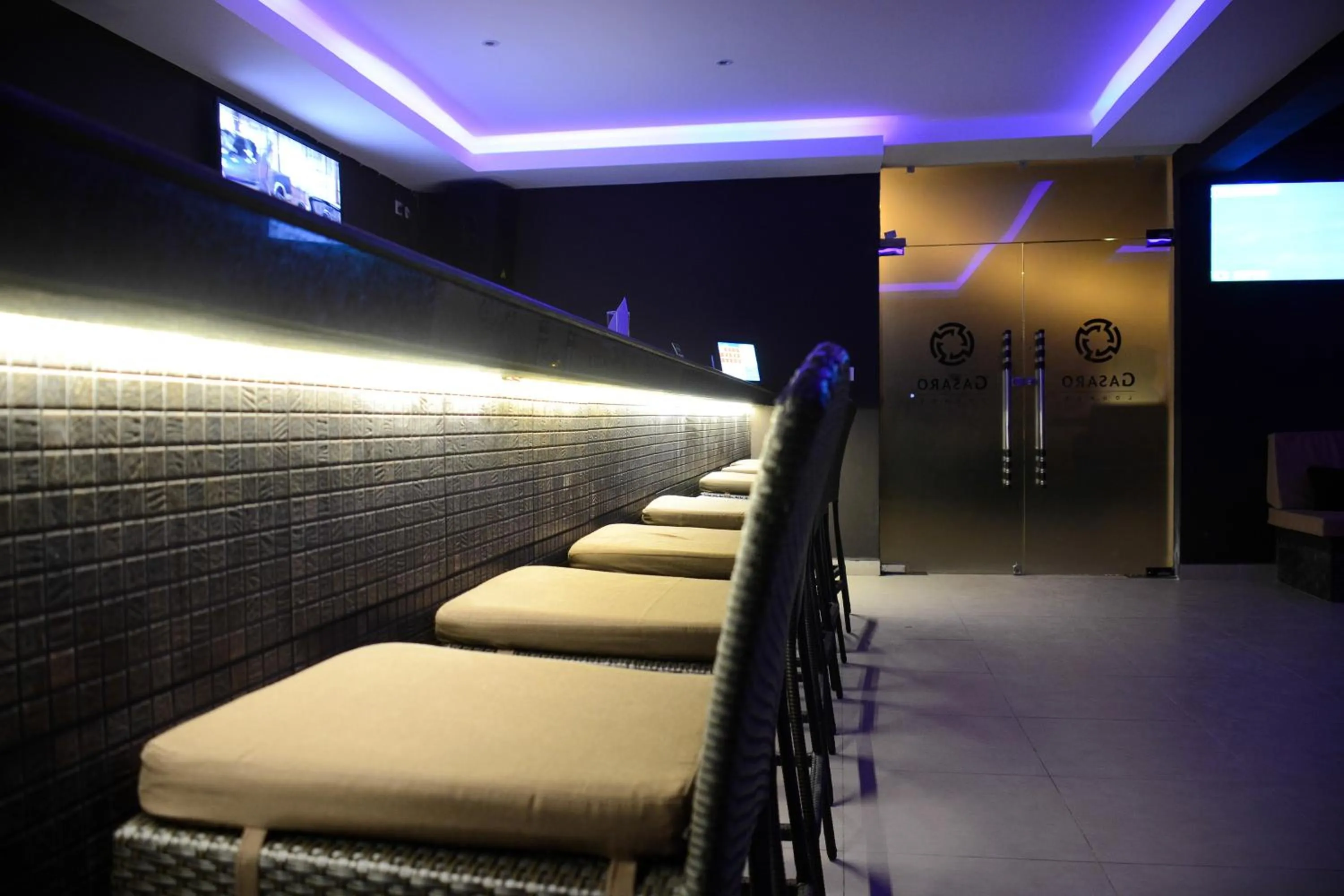 Lounge or bar in Gasaro Hotel