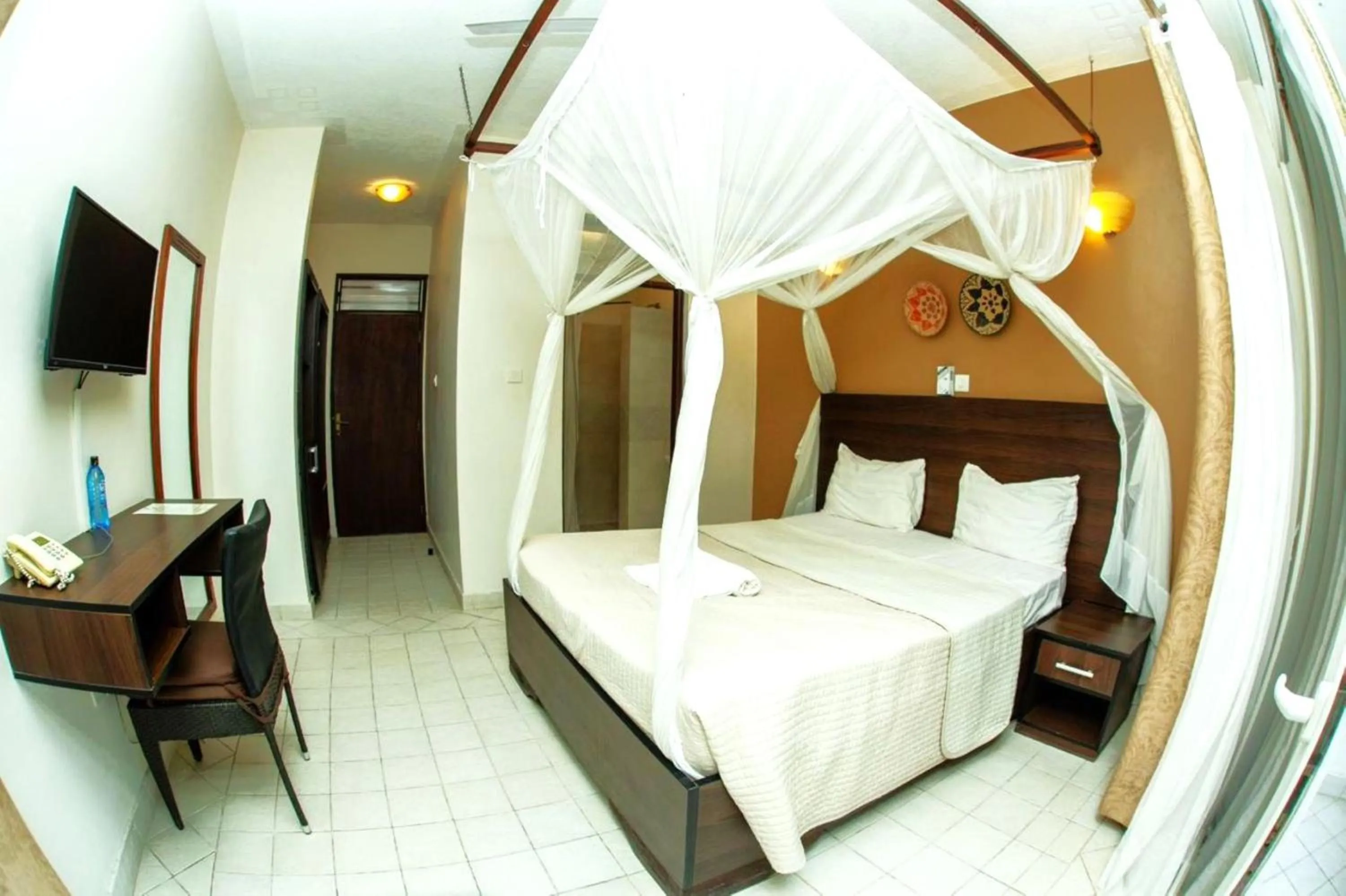 Bedroom, Bed in Gasaro Hotel