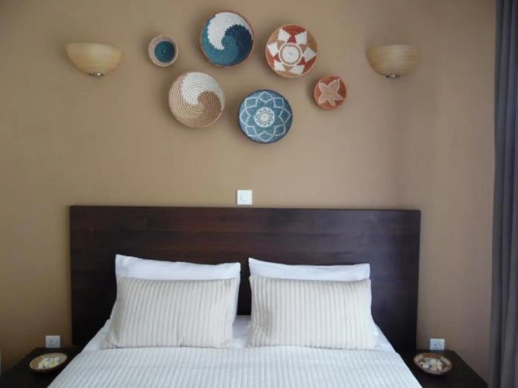 Decorative detail, Bed in Gasaro Hotel