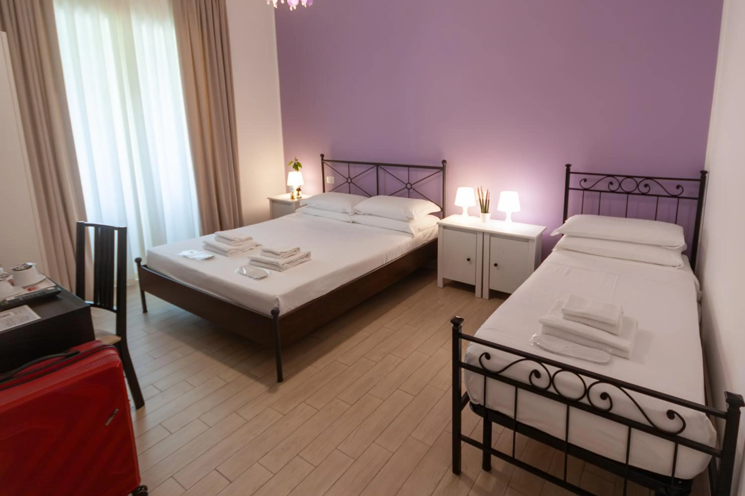 Photo of the whole room, Bed in Magna Cura