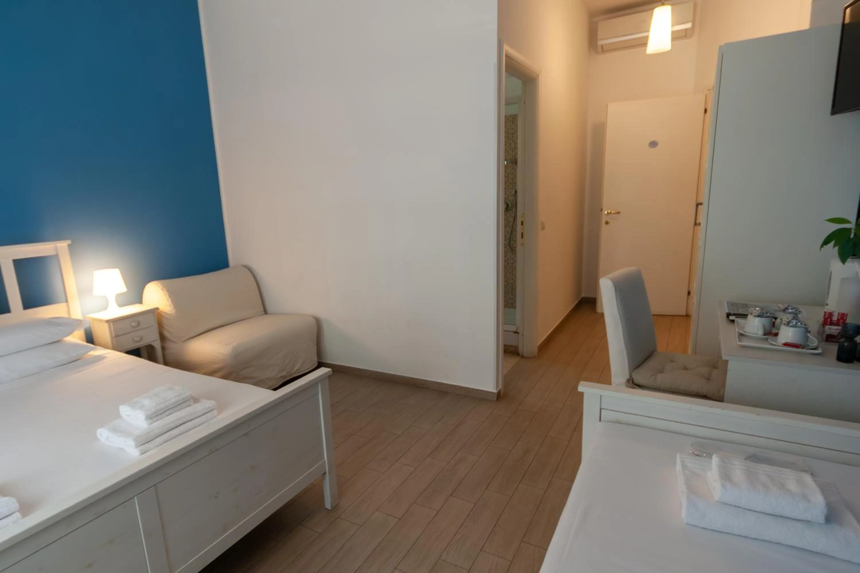 Photo of the whole room, Bed in Magna Cura