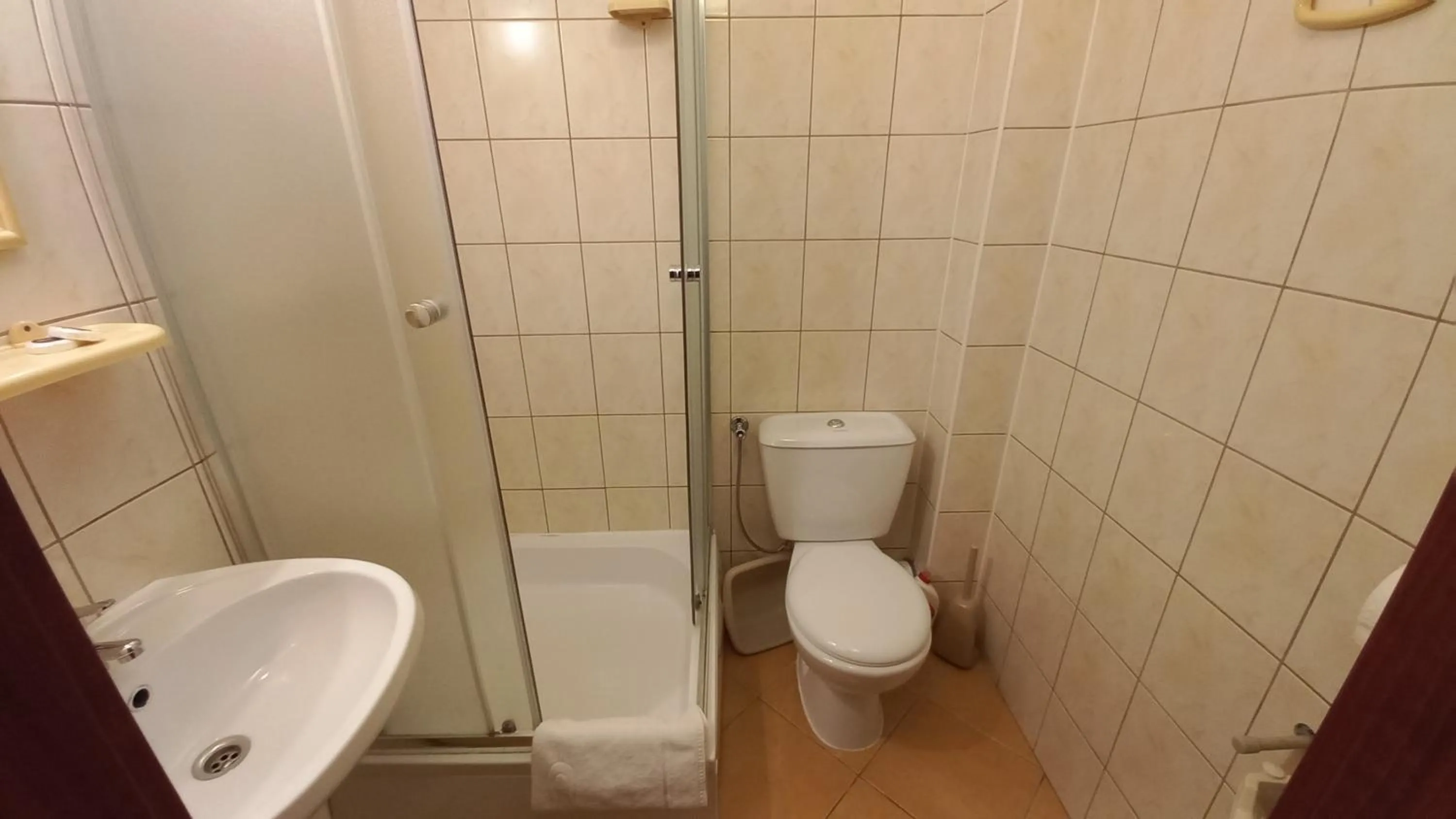 Bathroom in Akwen