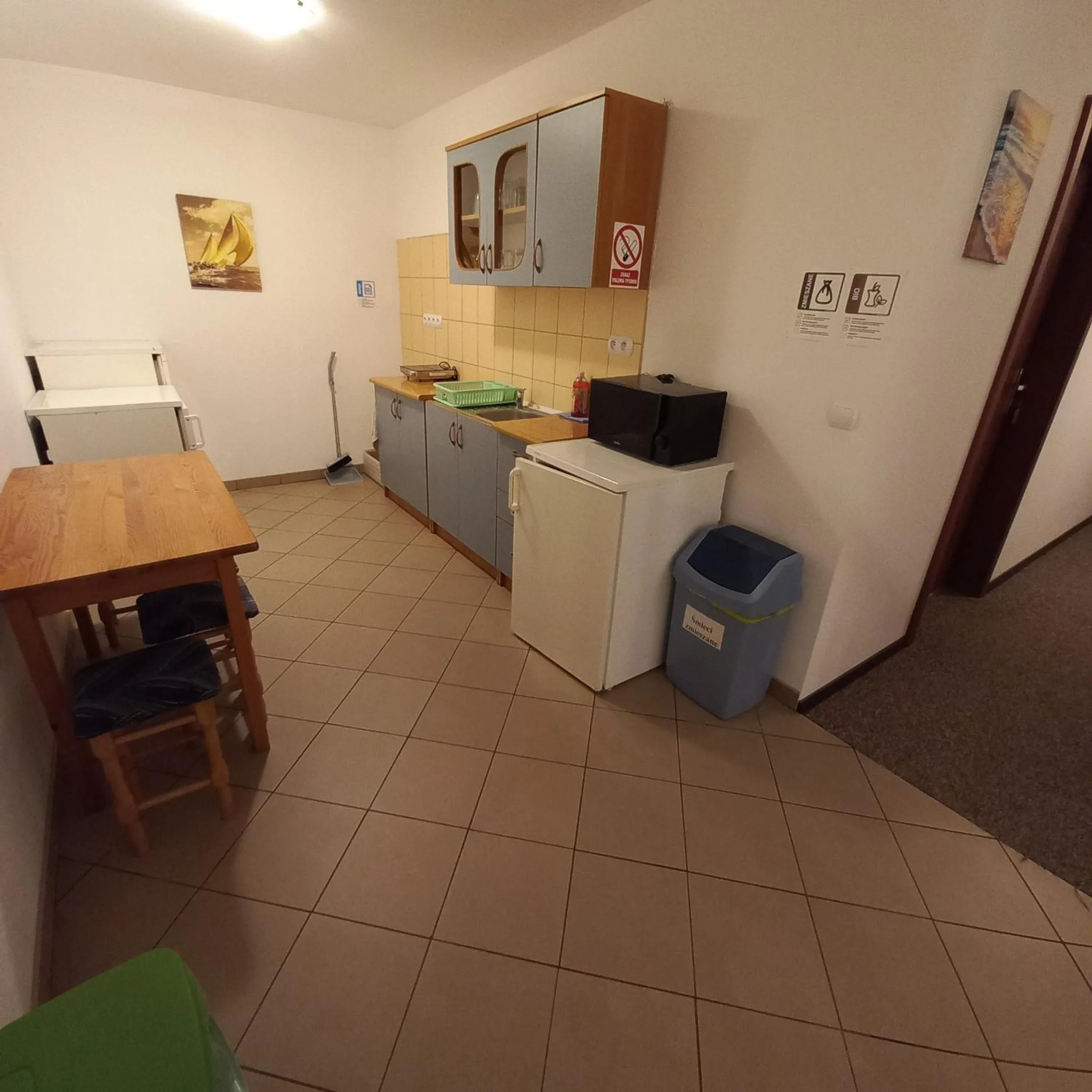 Kitchen or kitchenette in Akwen
