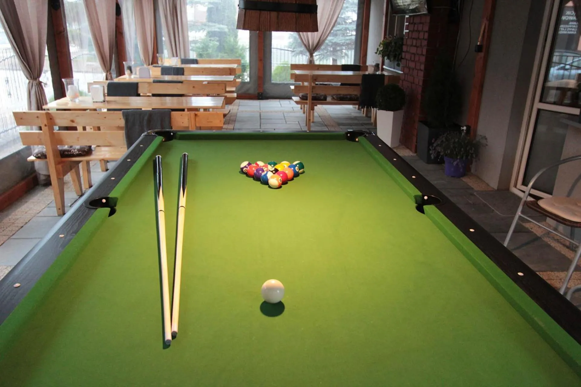 Billiard in Akwen