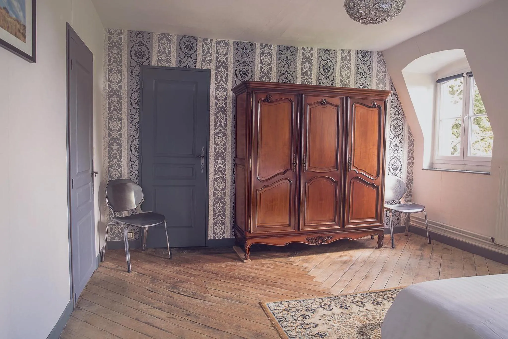 Bedroom, Bed in Chateau De Grosfy