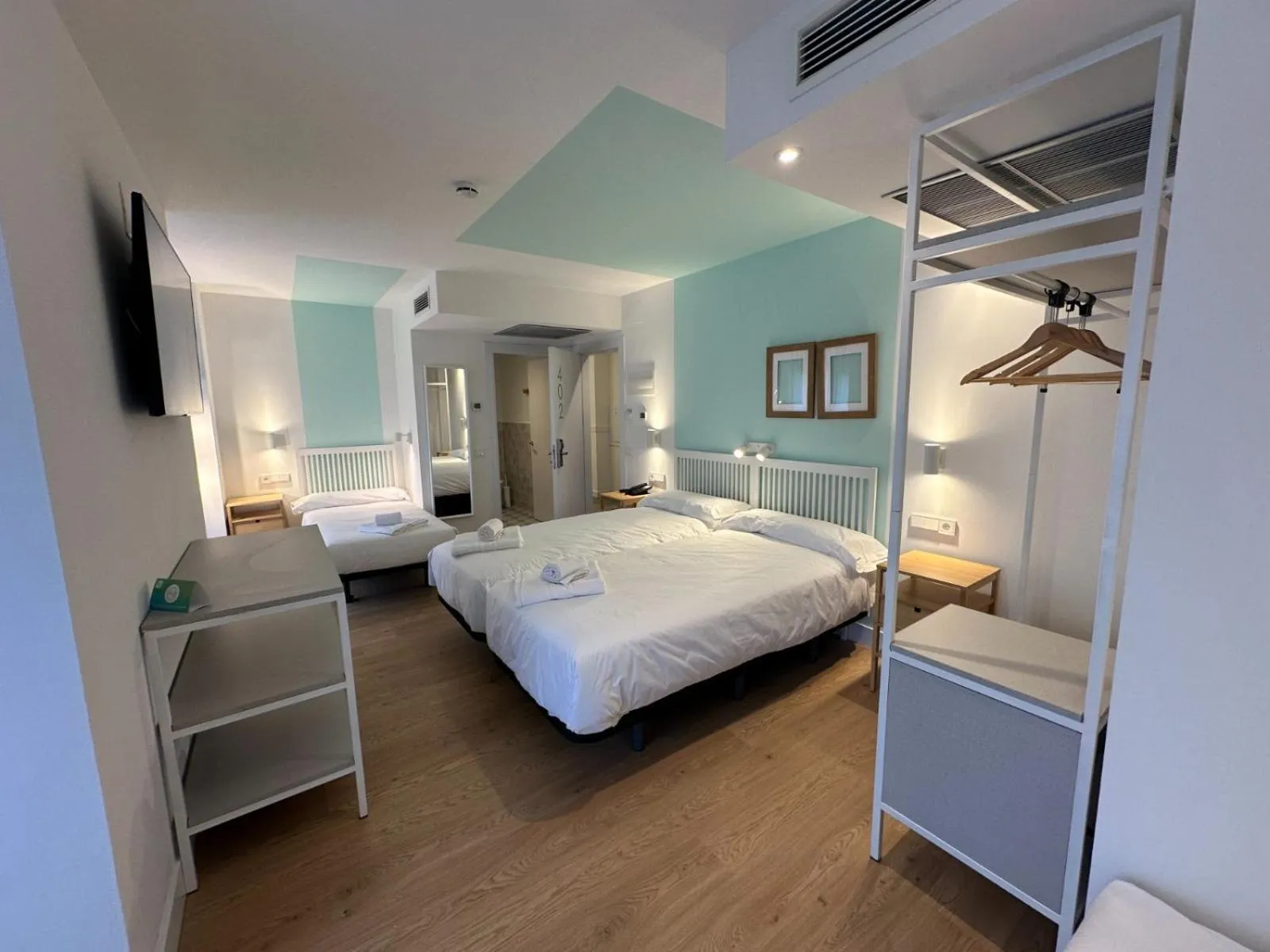 Bed in Hotel Virgen de Covadonga