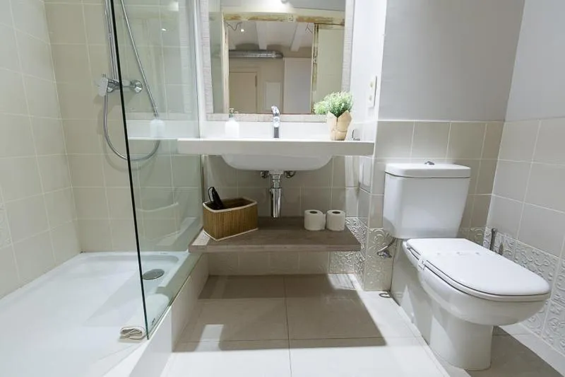 Bathroom in Weflating Suites Sant Antoni Market