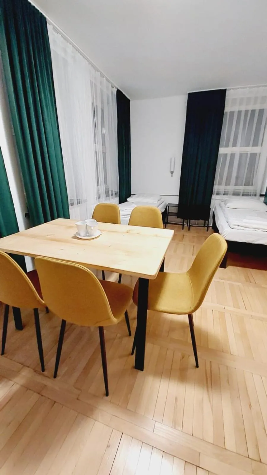 Korona Rooms