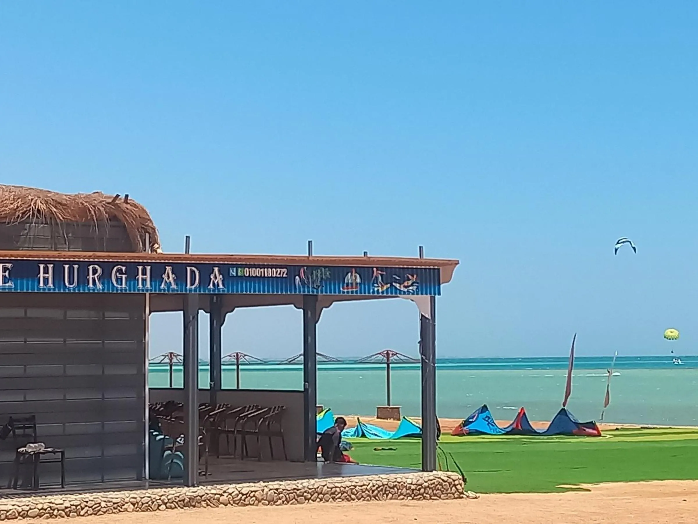 Beachfront Boho Style apartment in Fanadir Bay