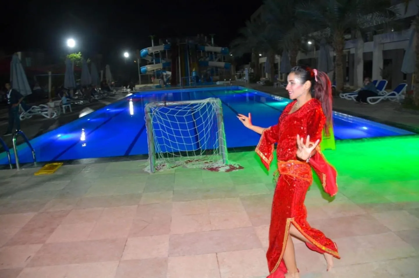 Evening entertainment in Beachfront Boho Style apartment in Fanadir Bay