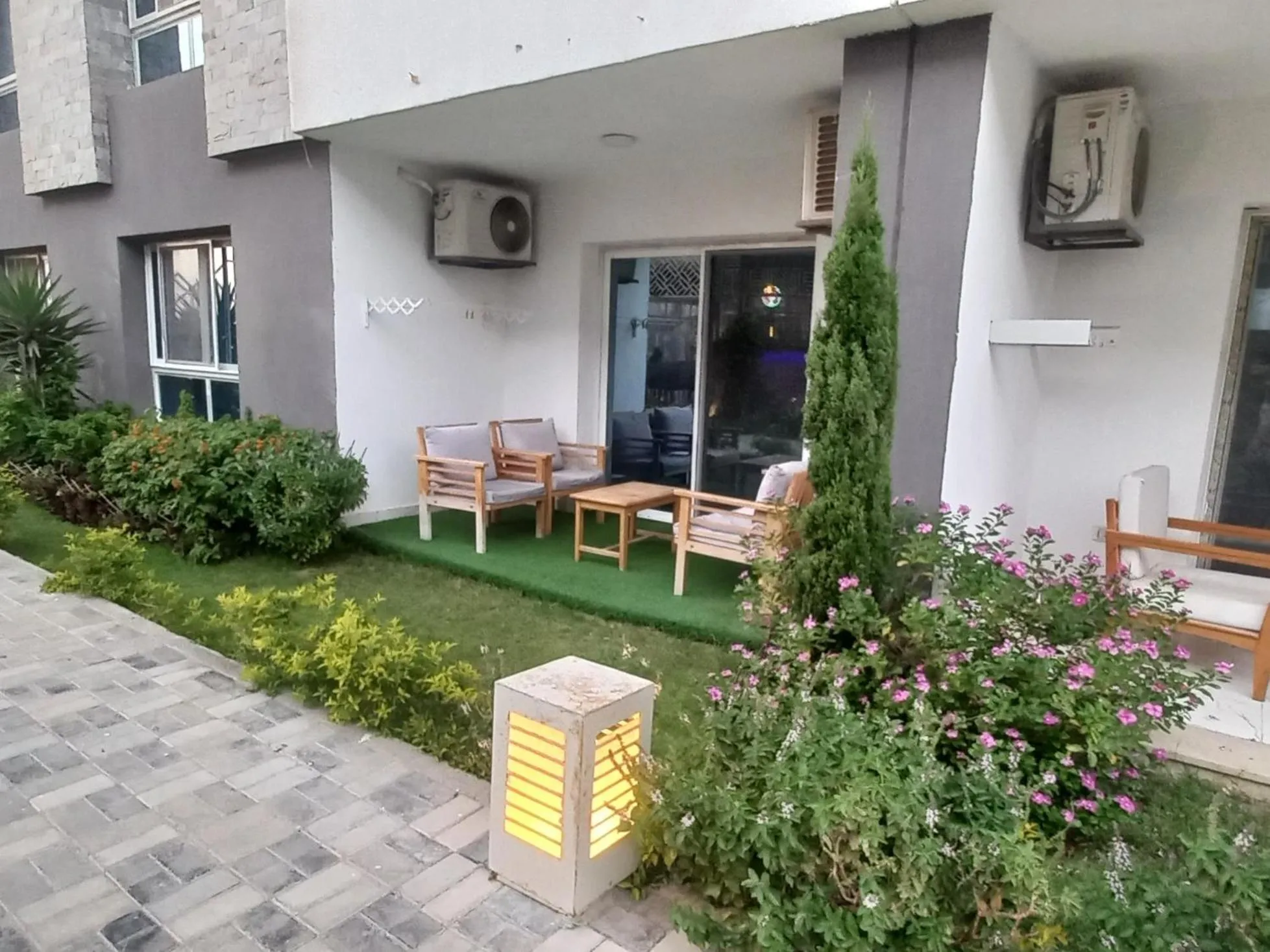 Beachfront Boho Style apartment in Fanadir Bay