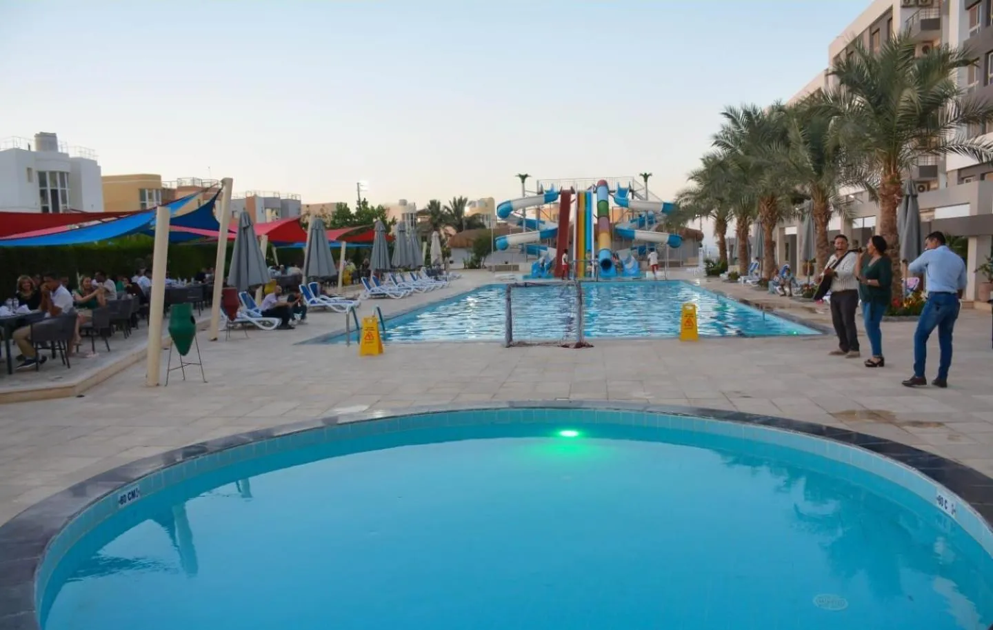  in Beachfront Boho Style apartment in Fanadir Bay