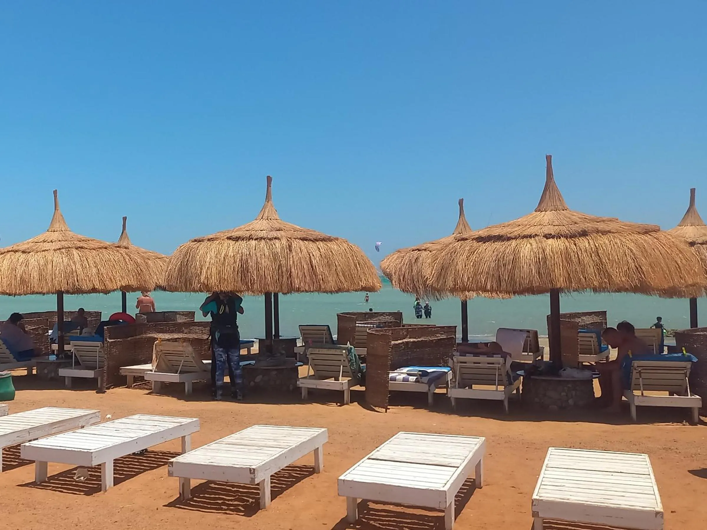 Beachfront Boho Style apartment in Fanadir Bay
