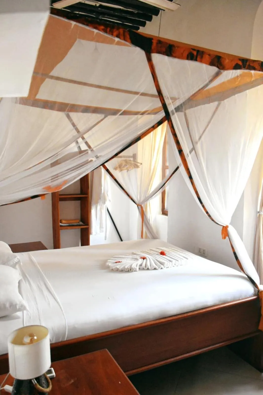 Bedroom, Bed in Habari House