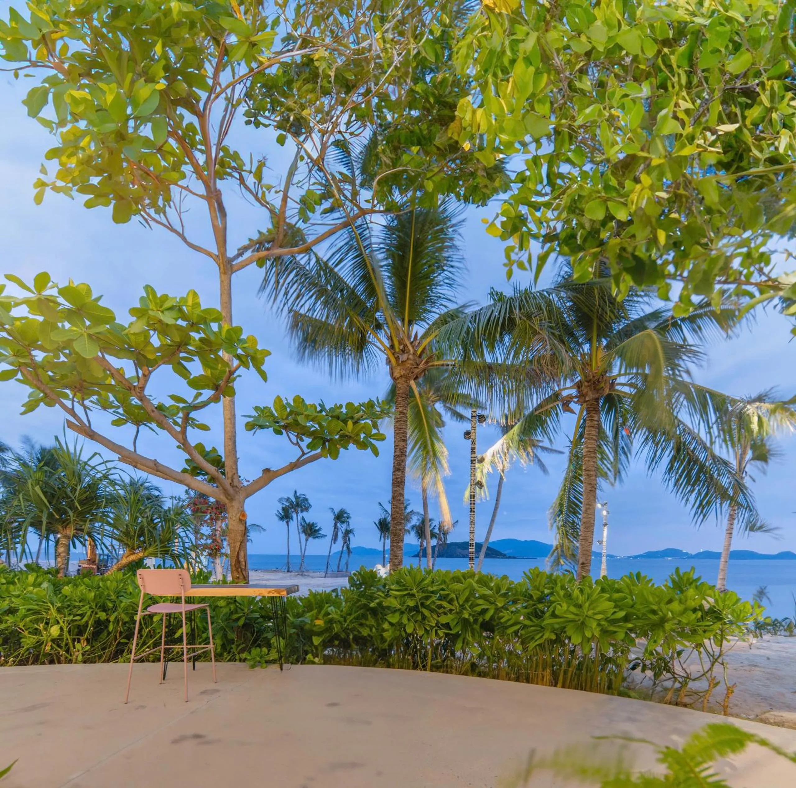 Beach in Cozy Front Beach House wid Private Beach