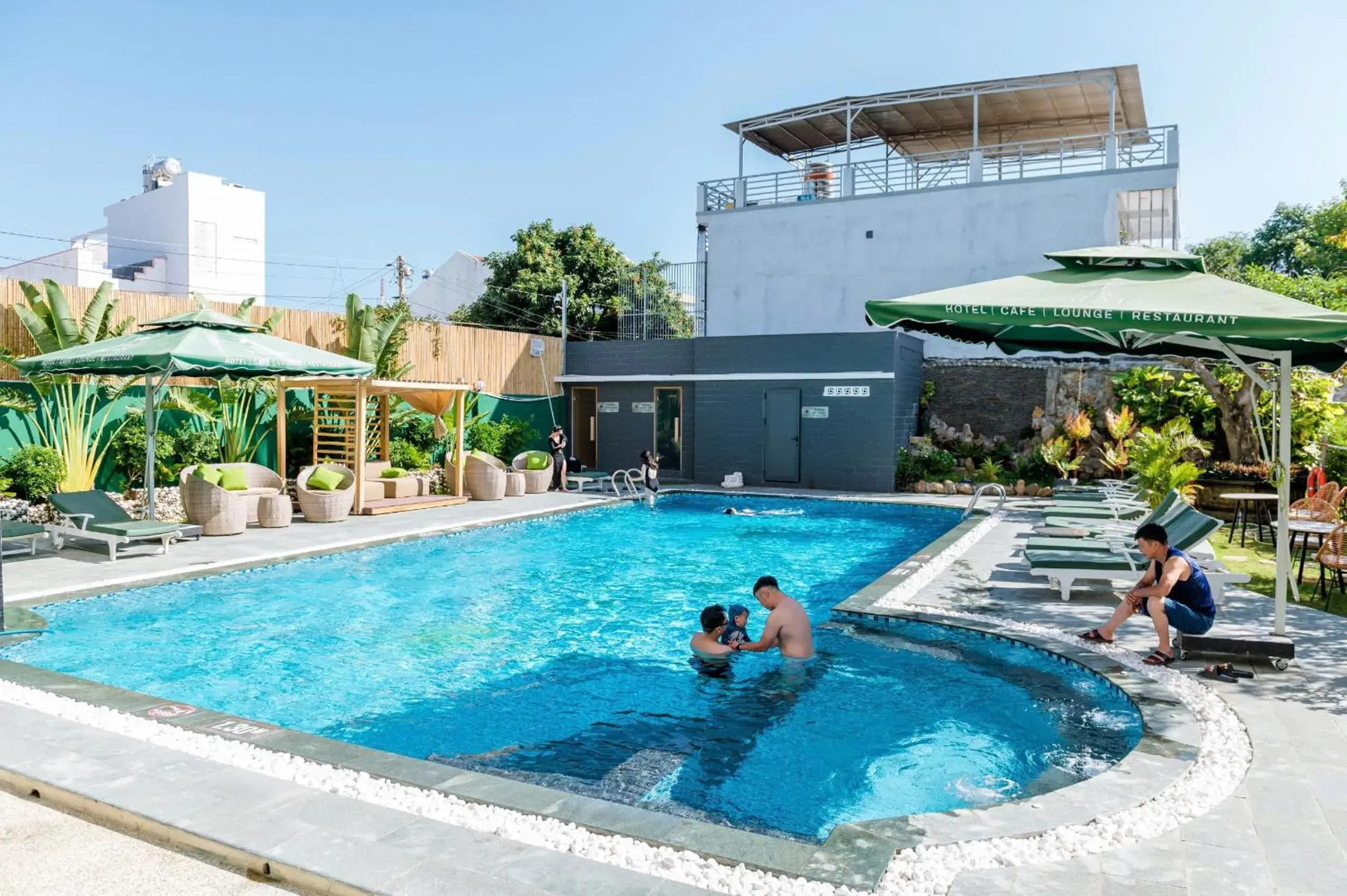 Swimming pool in The Palms Hotel Phan Thiết Swimming pool in The Palms Hotel Phan Thiết