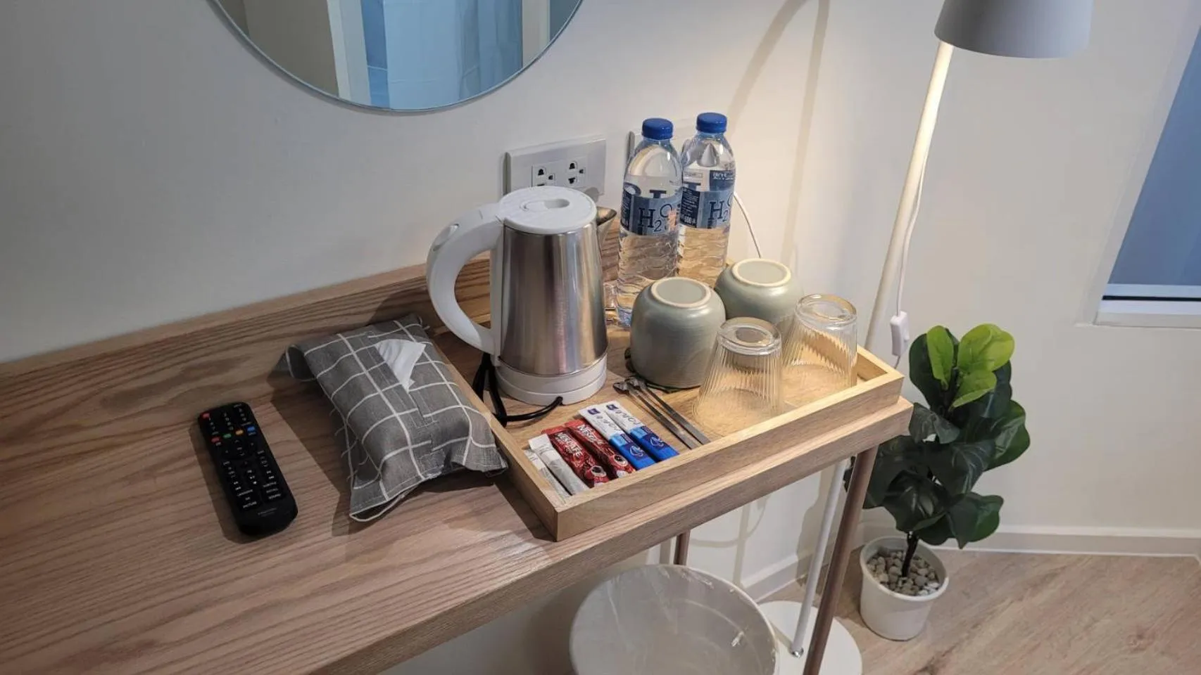 Drinks in Squirrel House