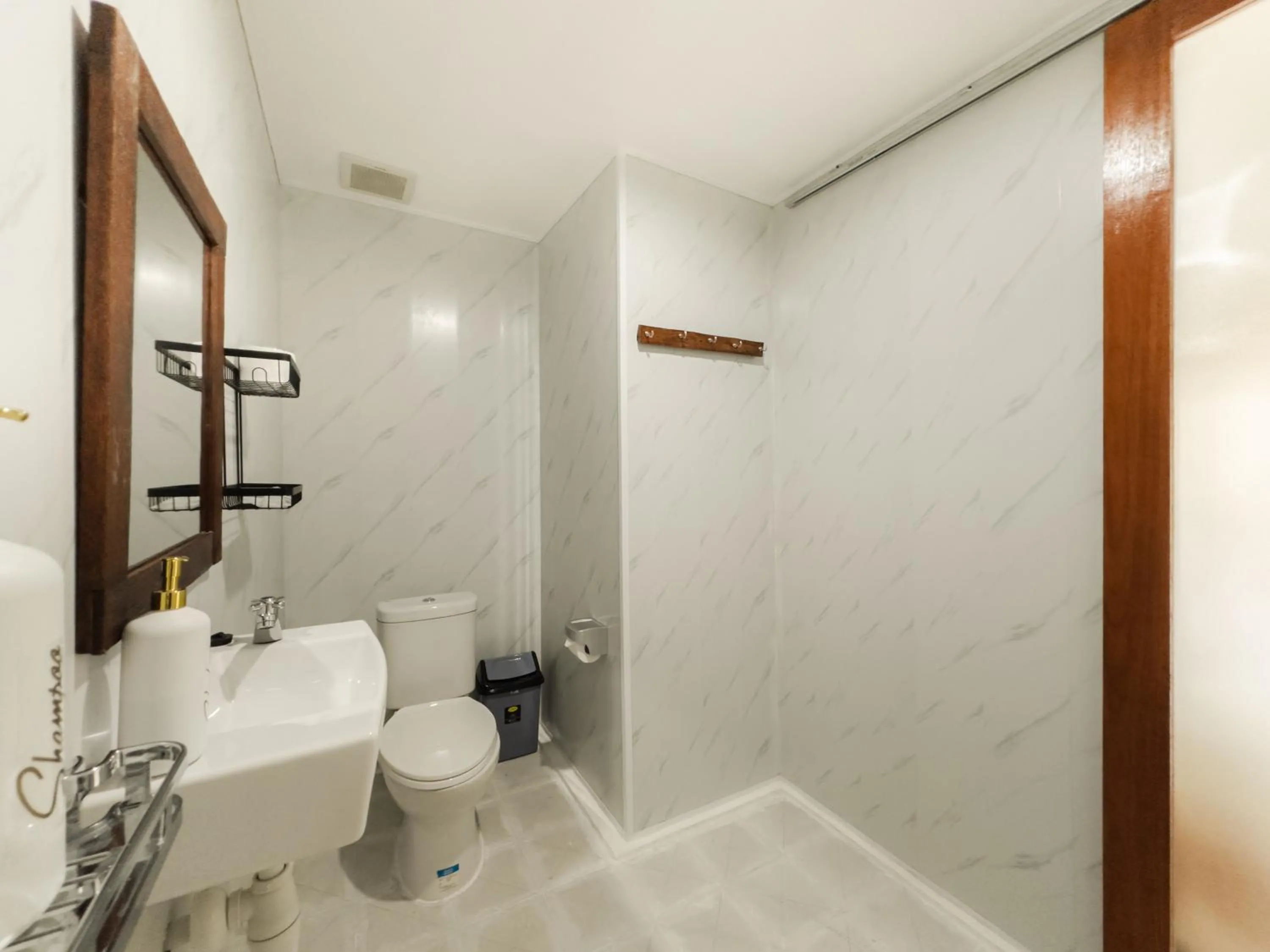 Bathroom in Kubu Manah Ubud