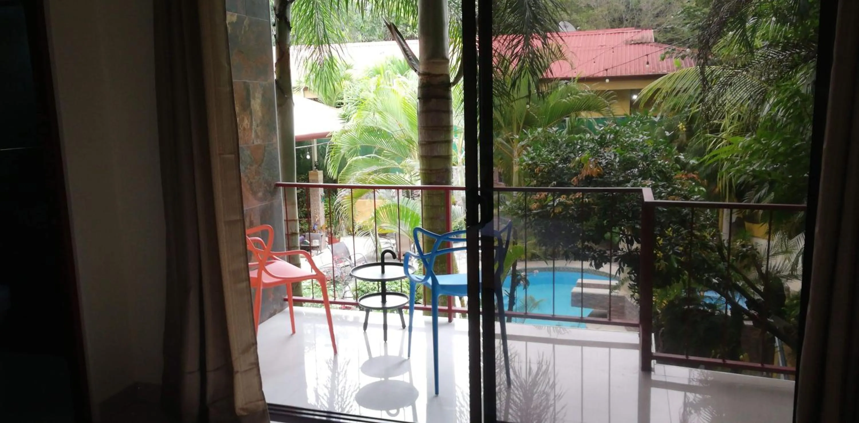 Seating area in Coyaba Tropical Elegant Adult Guesthouse