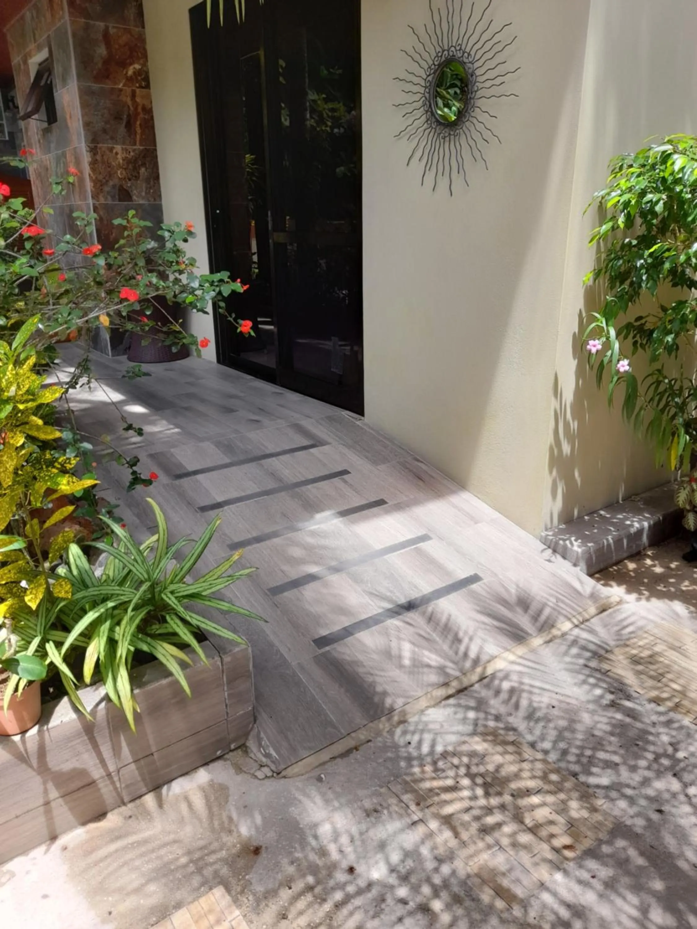 Facade/entrance in Coyaba Tropical Elegant Adult Guesthouse