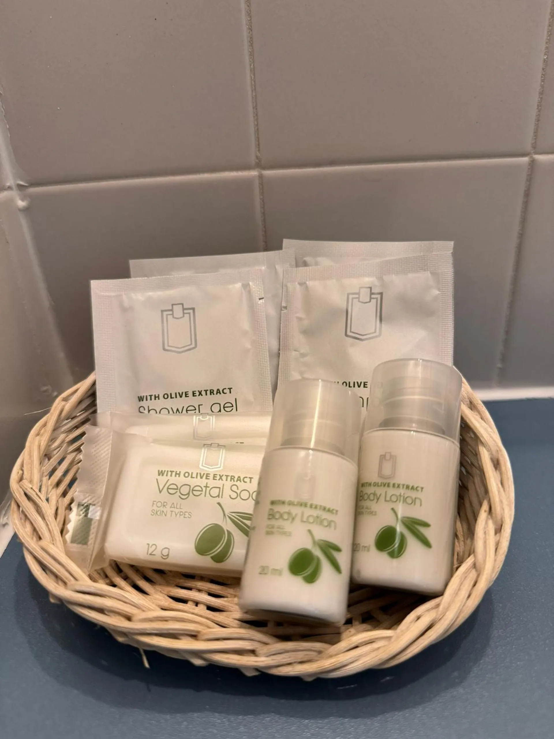 Hotel Paris Vesinet -ex Auberge des 3 Marches