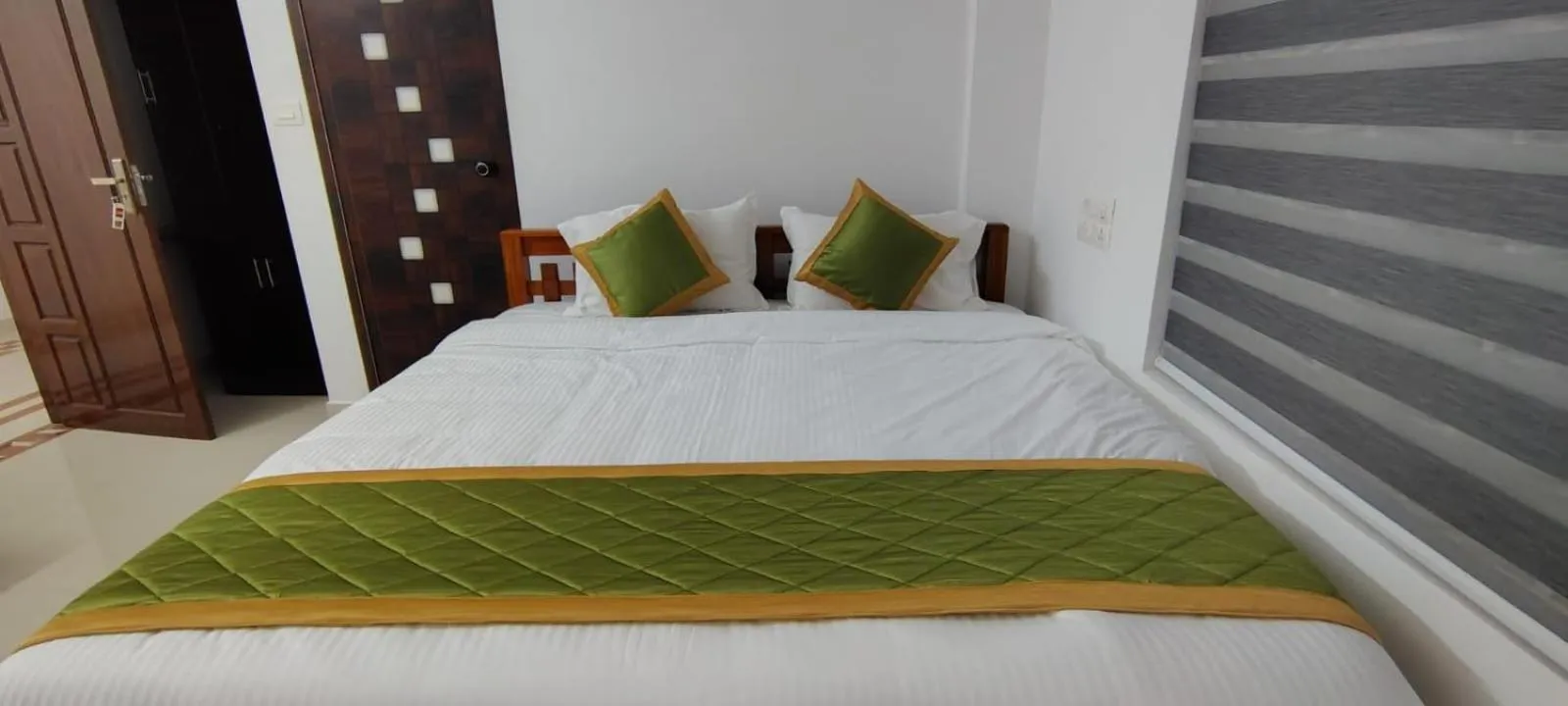 Bed in Kailasam Residency