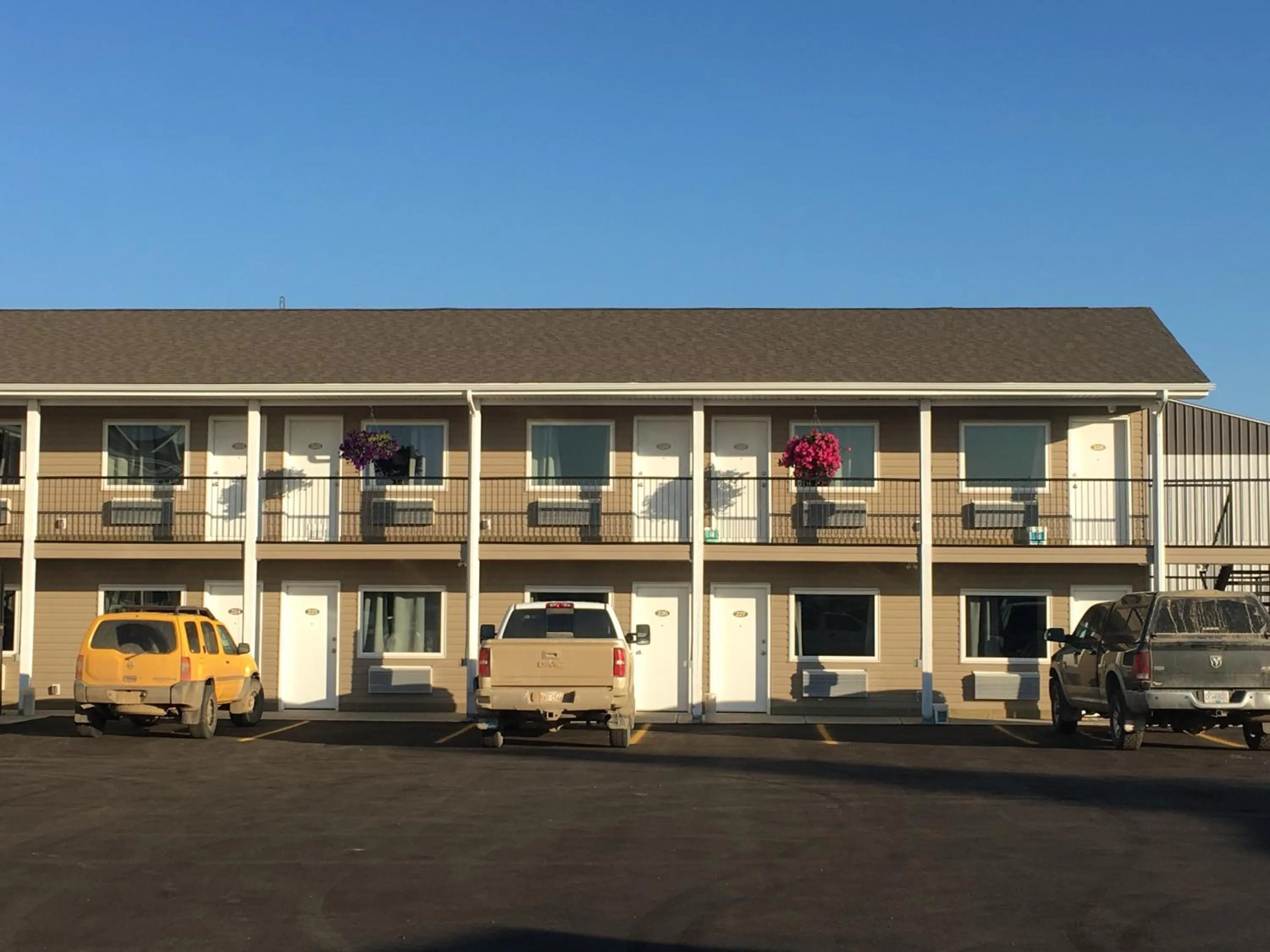 Property building in Voyageur Motel