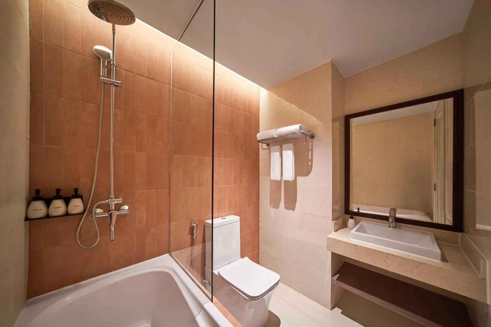 Bathroom in M Village Hotel Thợ Nhuộm