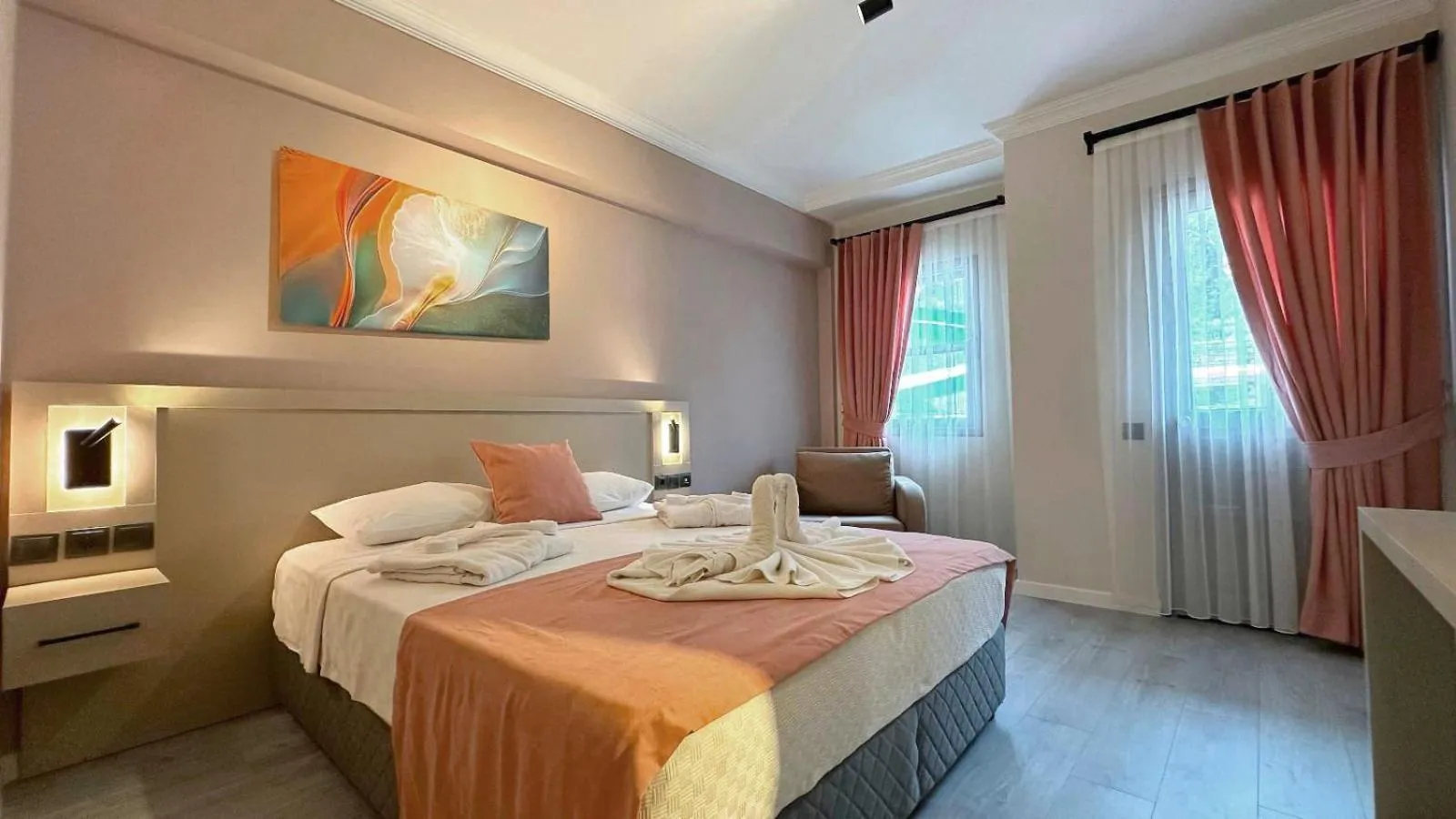 Photo of the whole room, Bed in Casa De Levıssı Ölüdeniz