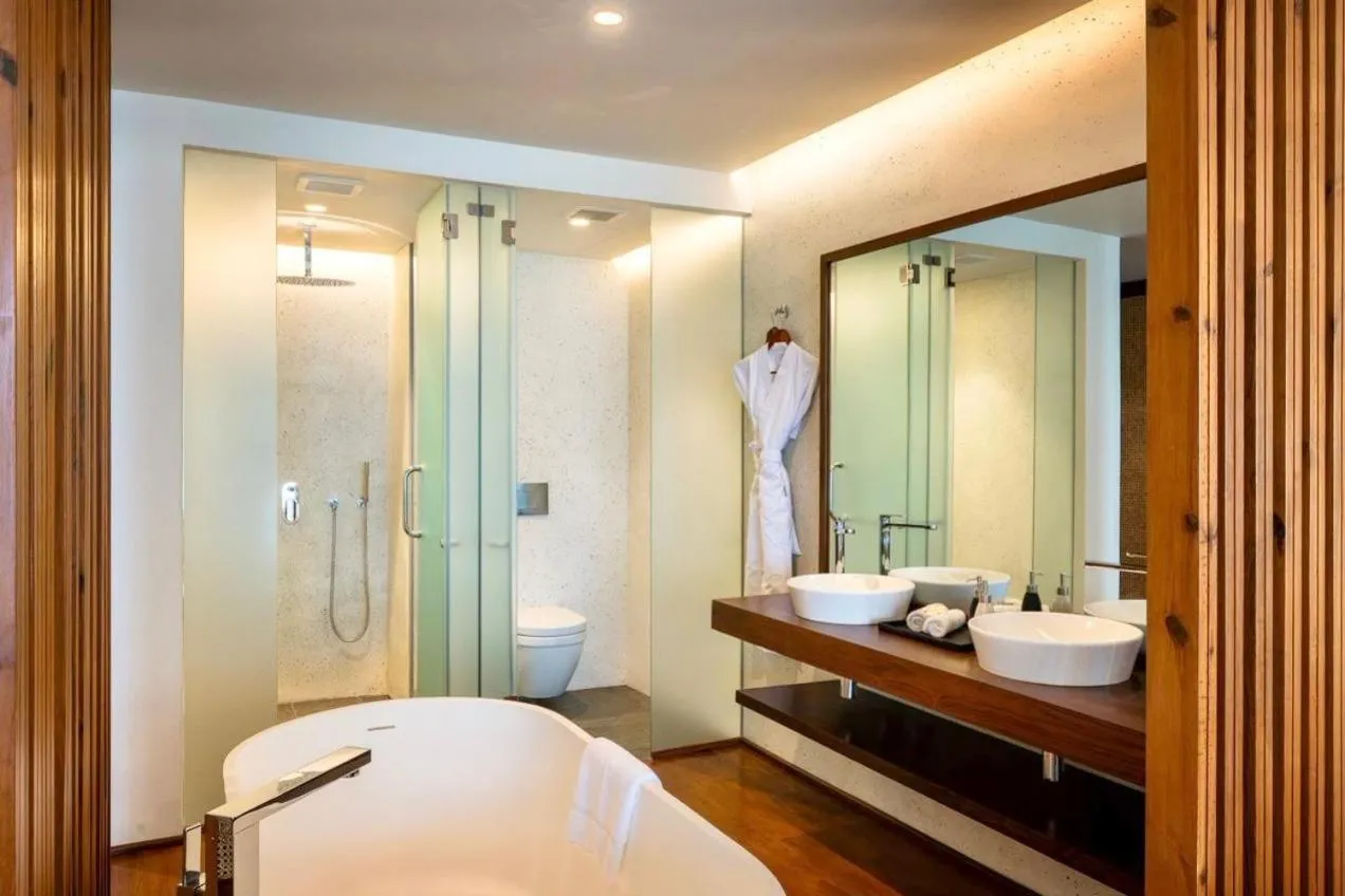 Double Room with Pool View - single occupancy in Ziba Luxury Villa