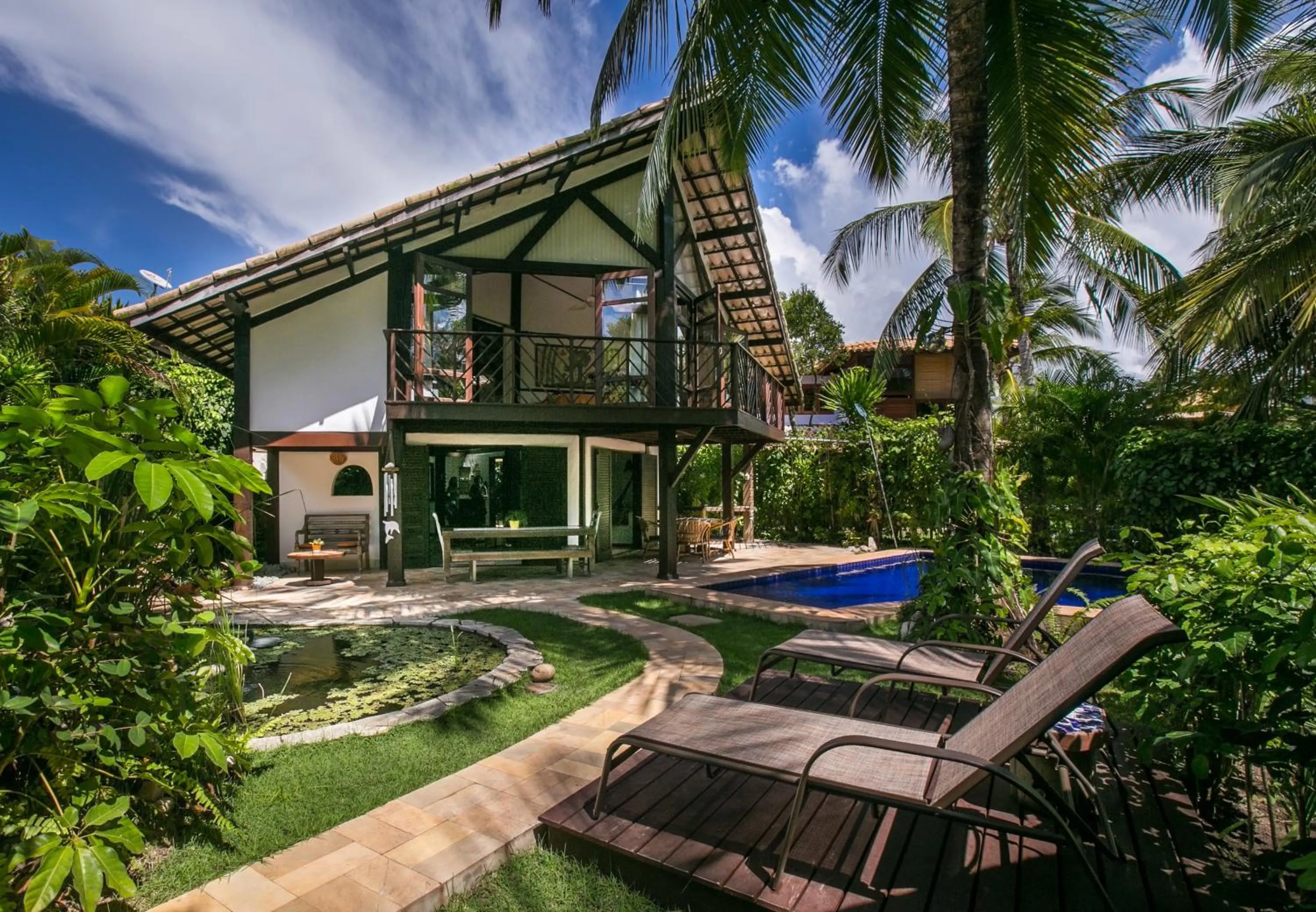 Two-Bedroom House in Shanti House