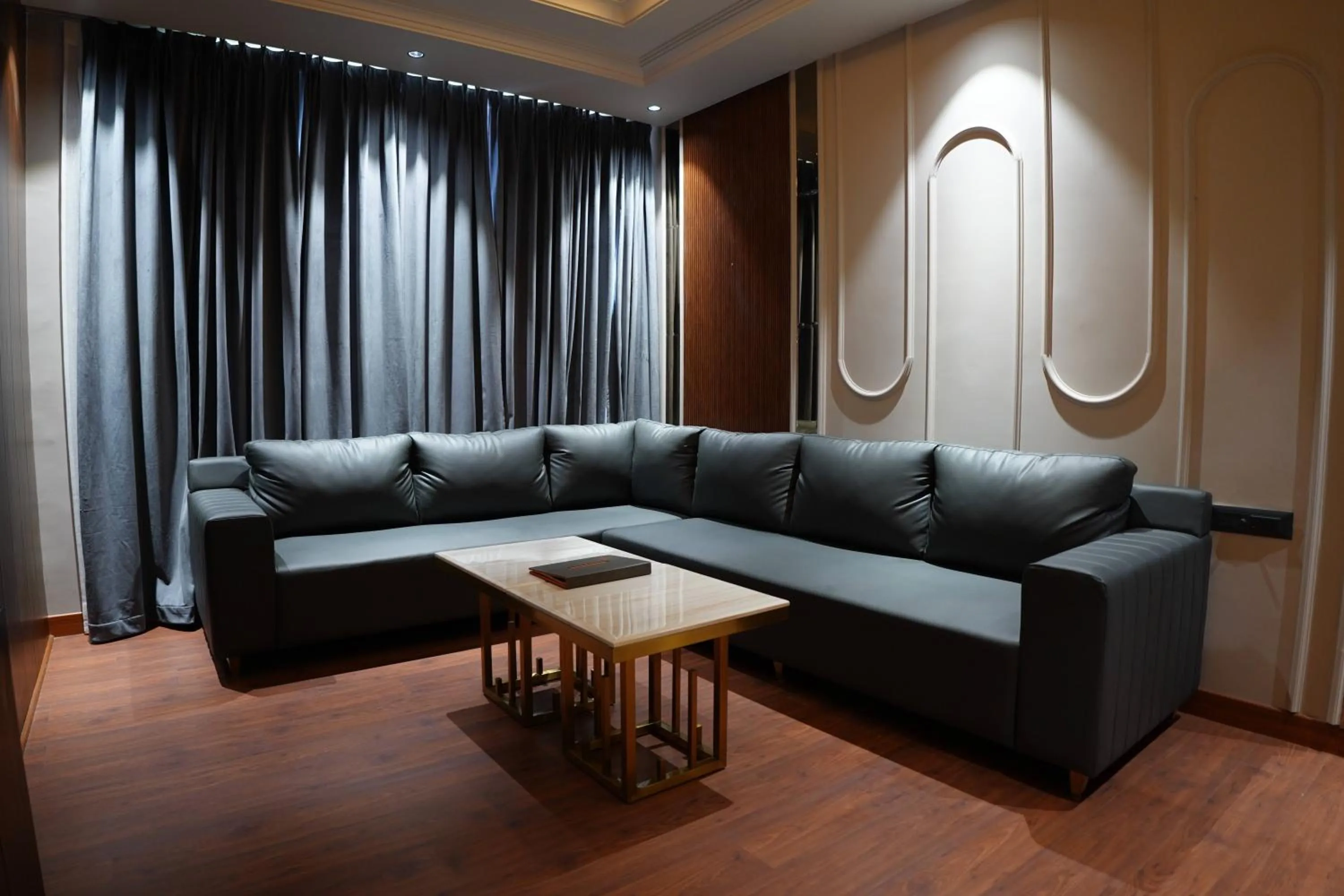 The Royal Velvet Hotel & Resort