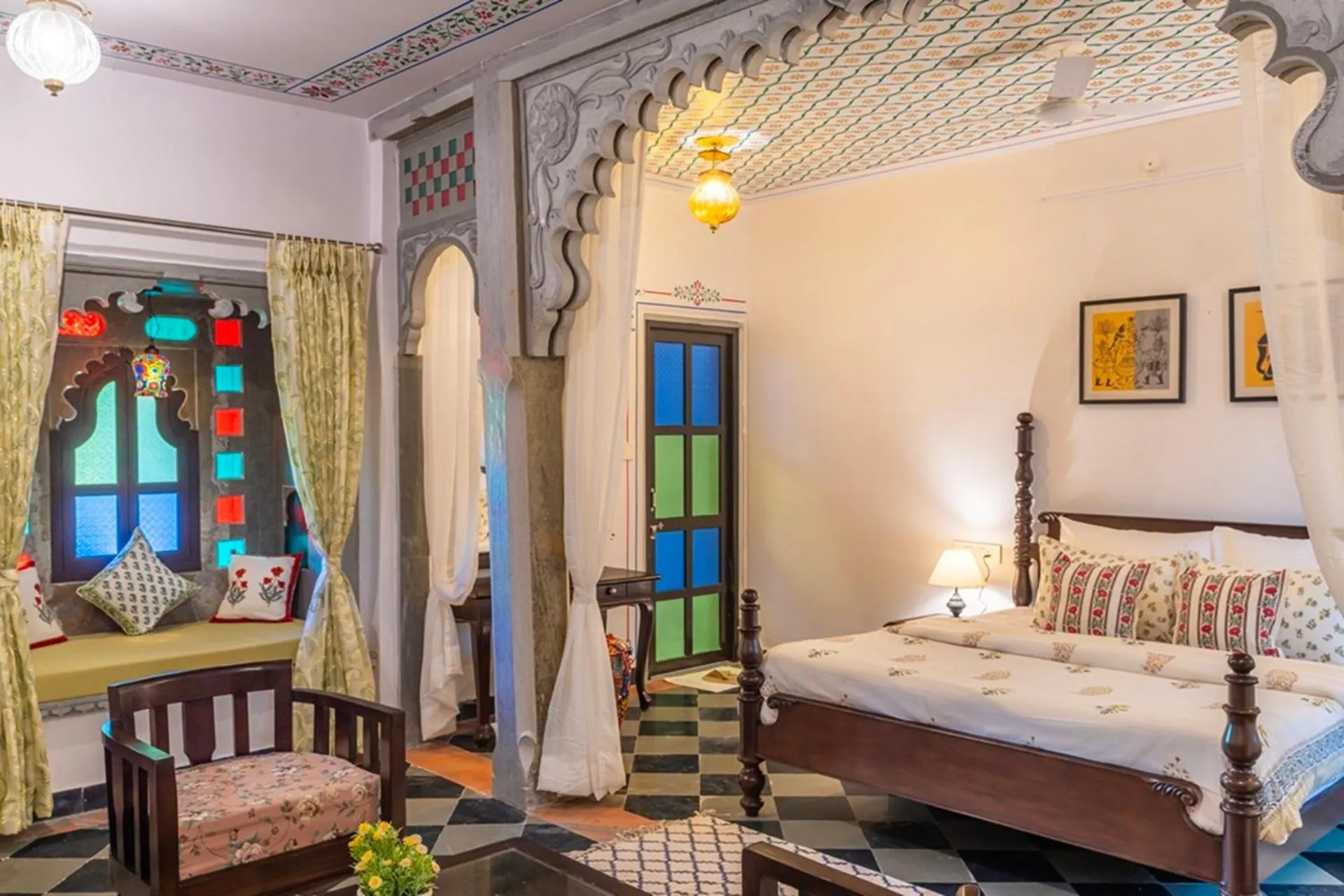 Photo of the whole room, Bed in Indulge Udaipur by Pack