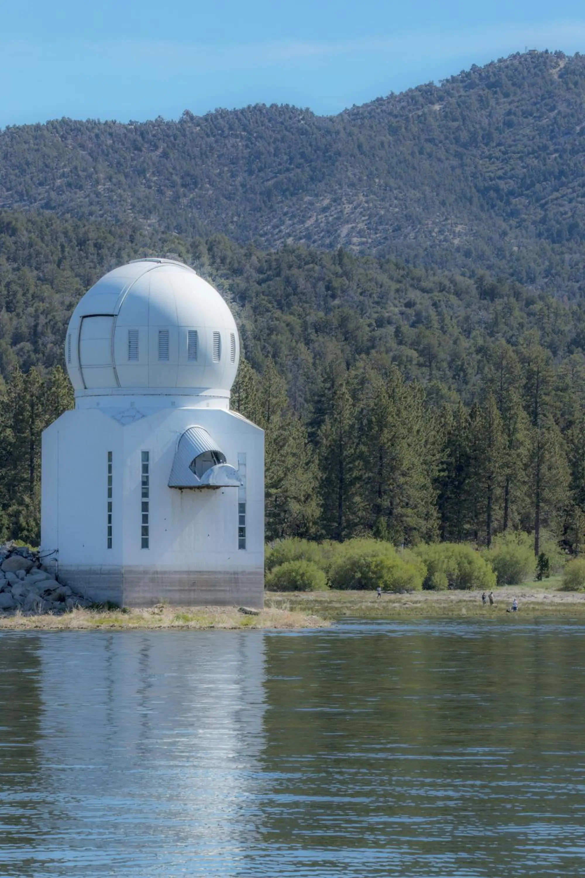 Nearby landmark in Embers Lodge & Cabins