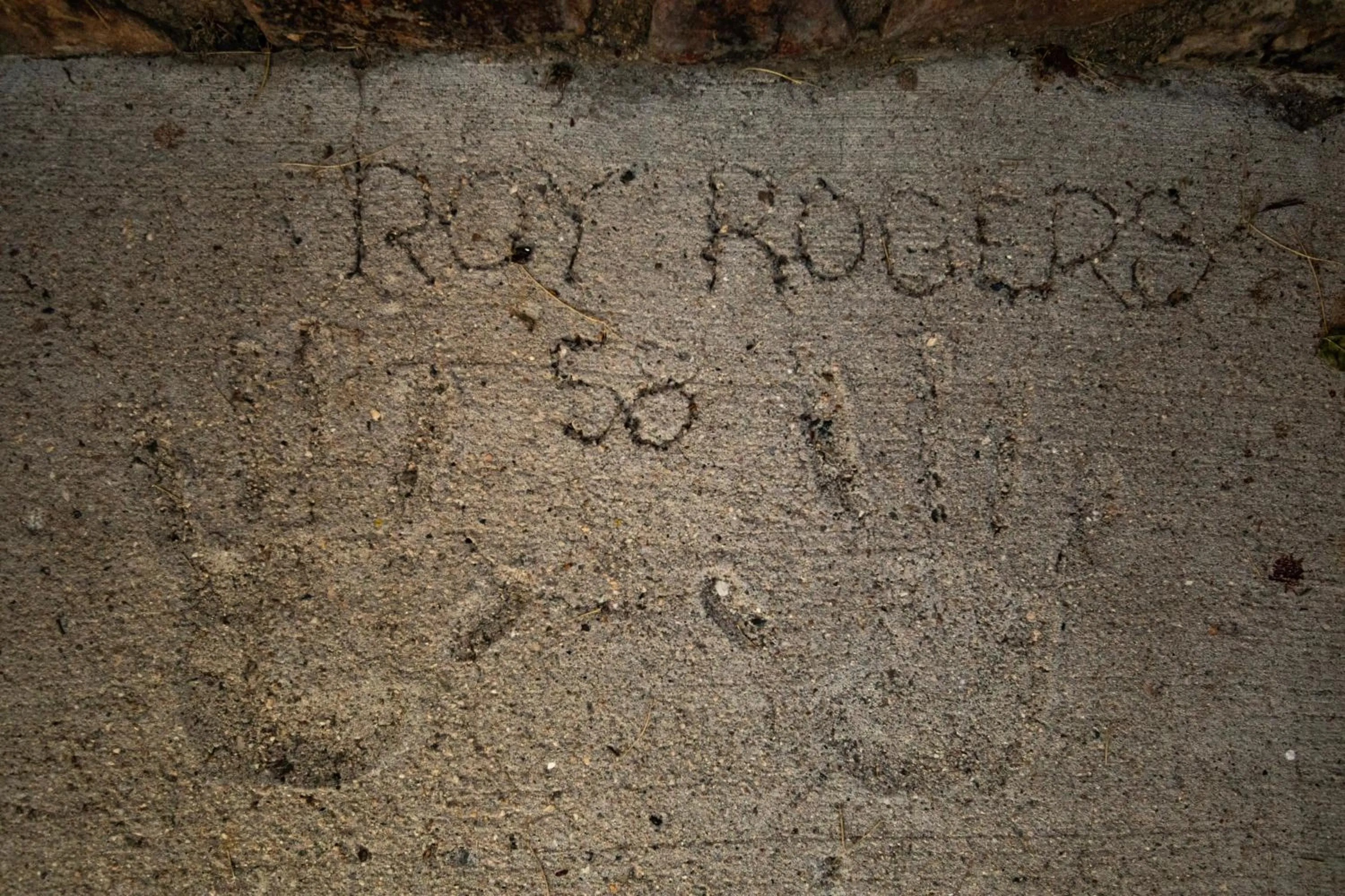 Property building in Embers Lodge & Cabins